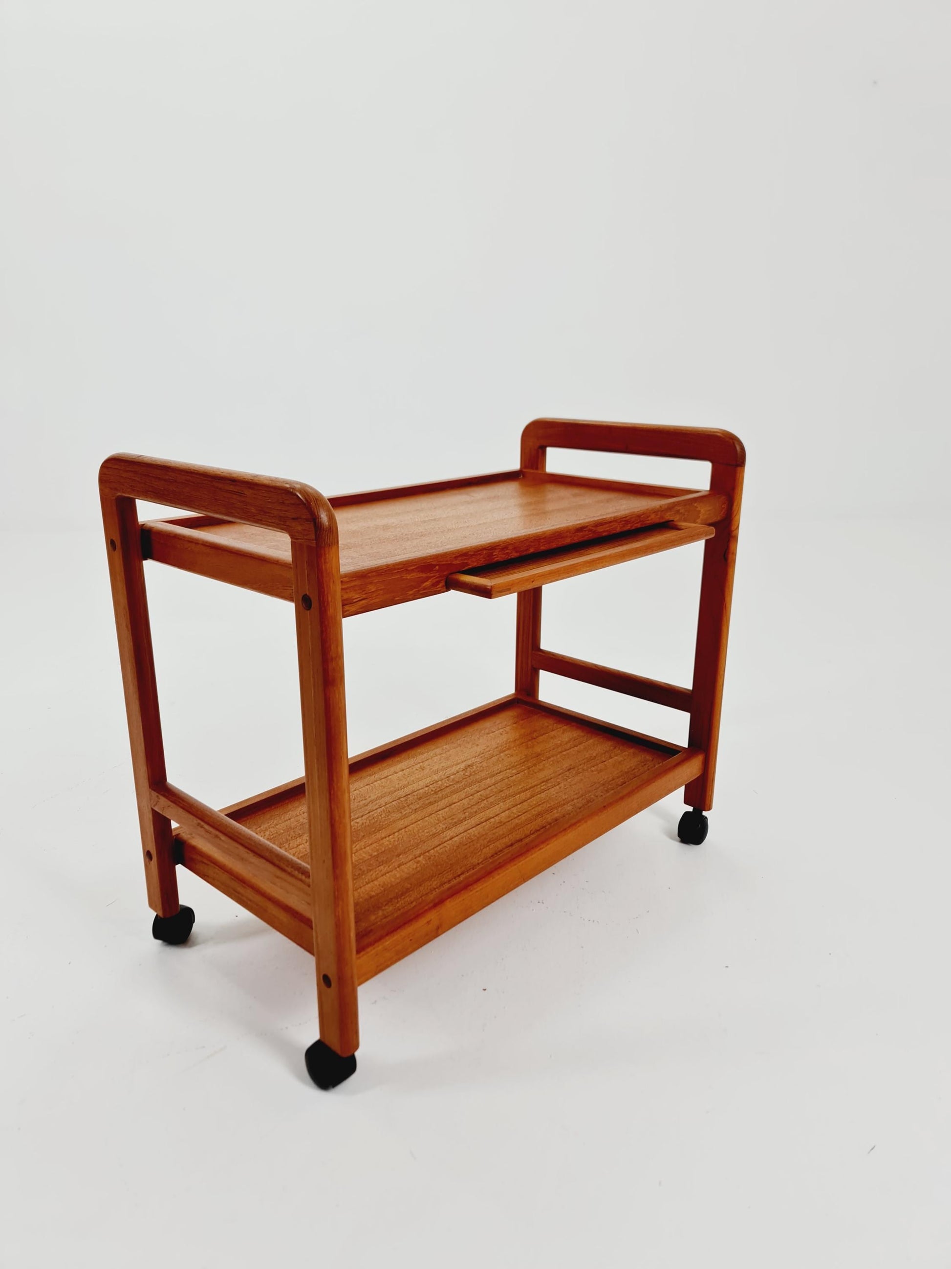 Vintage Danish mid century trolley bar cart in solid teak By Sika Möbler, 1960s