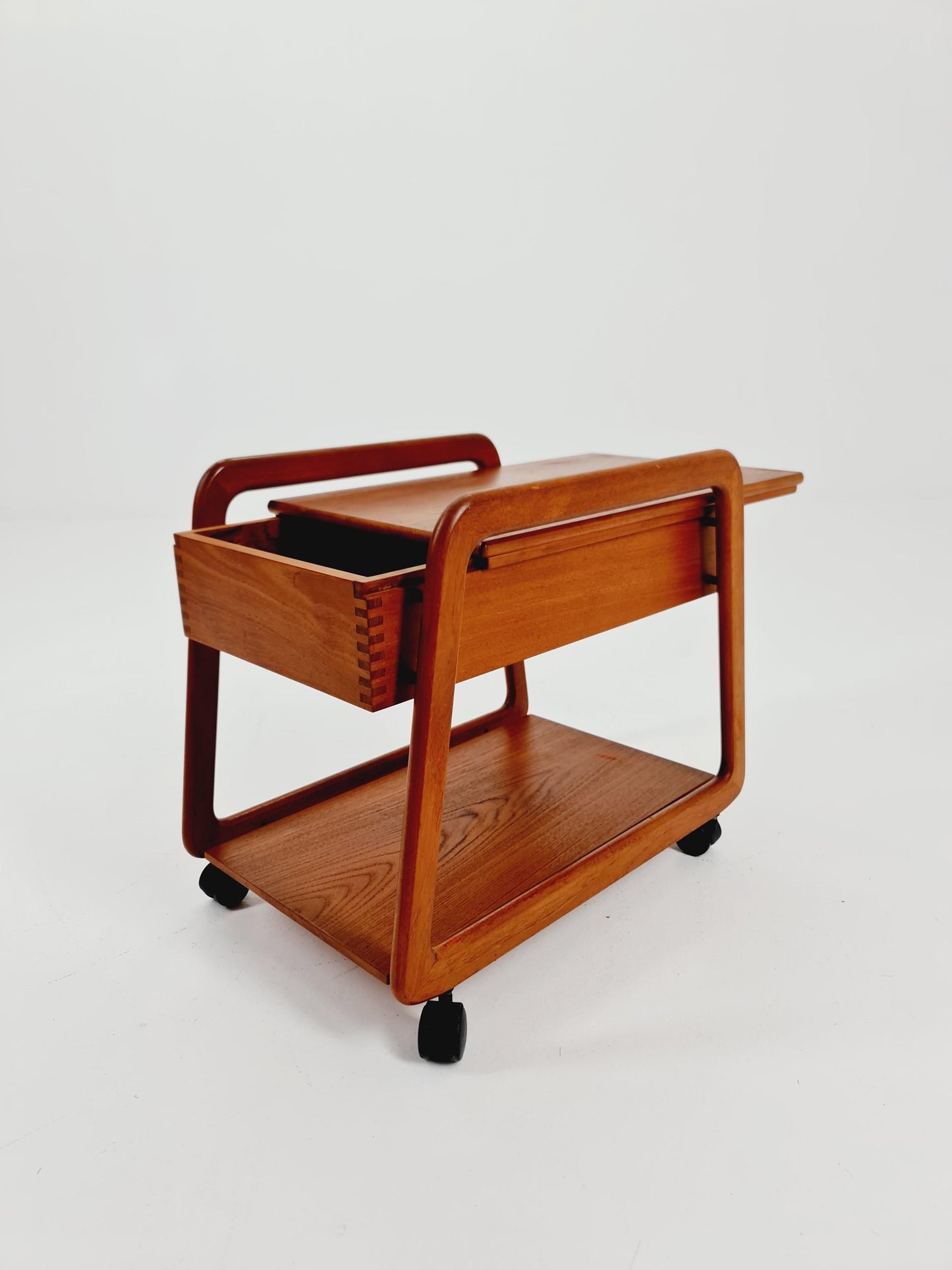Vintage mid century danish trolley in solid teak/ bar cart By Salling Stolefabrik, 1960s