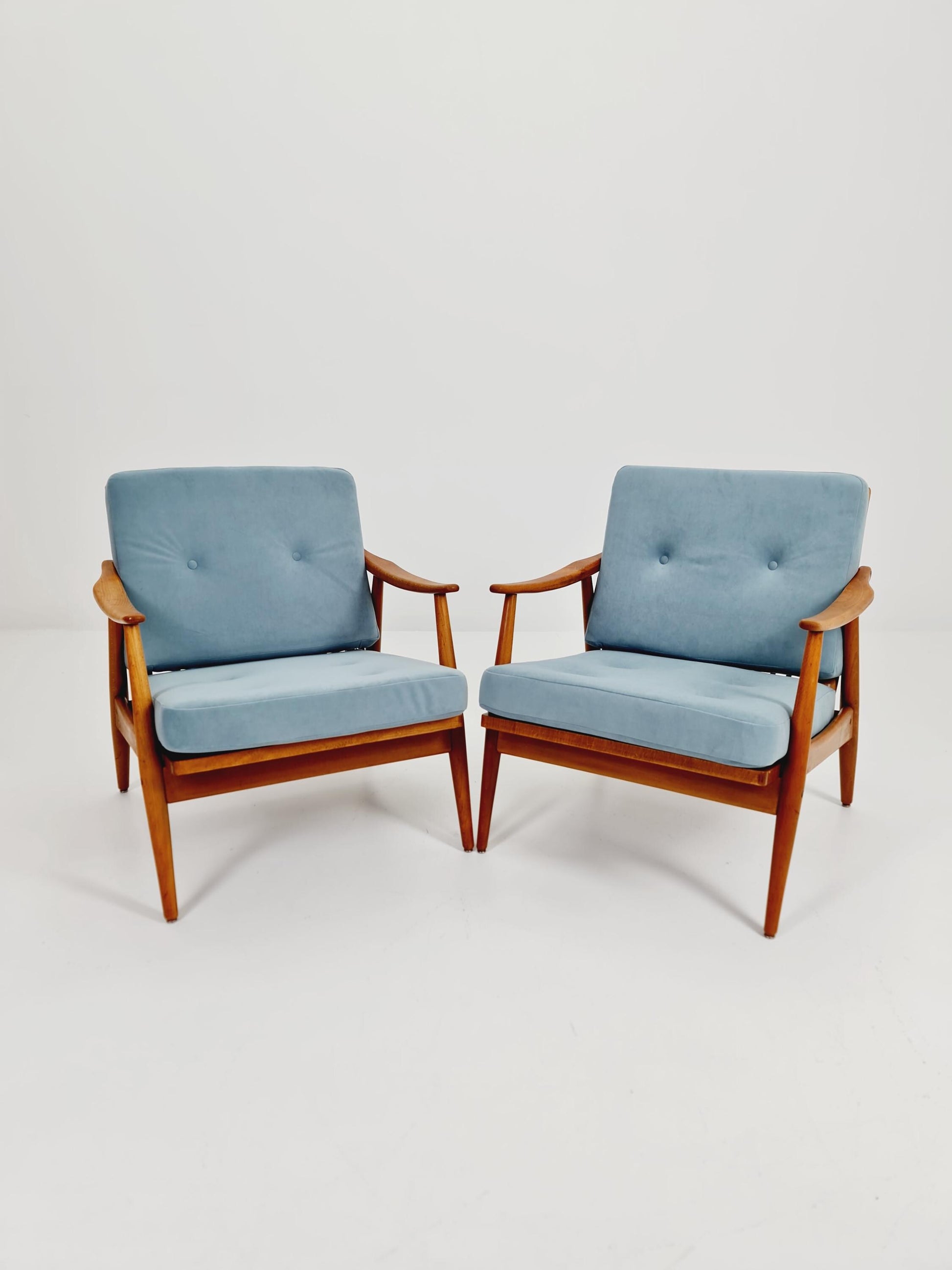 Mid-century pair of German lounge armchair, 1960s