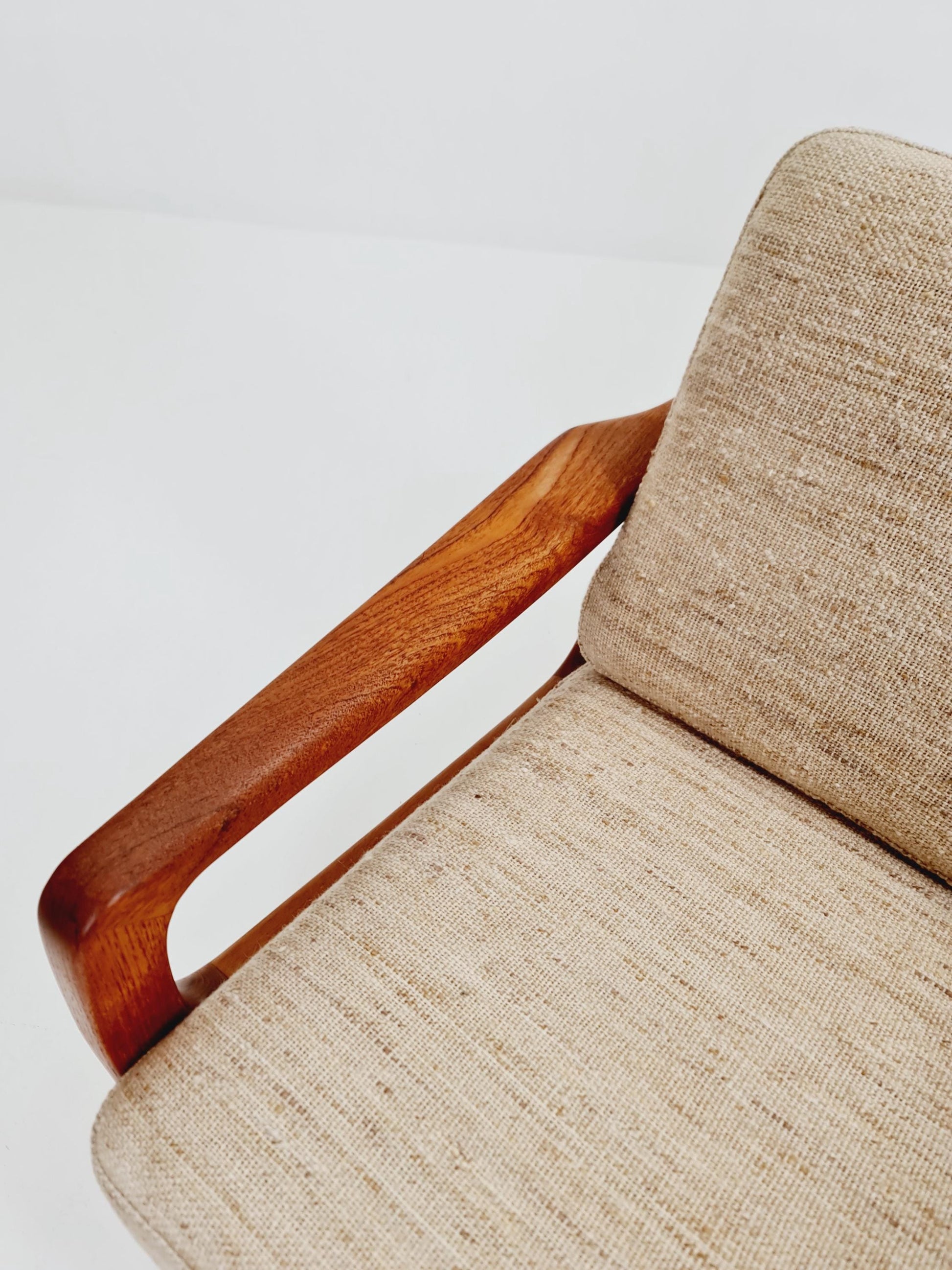 Mid century Danish easy lounge chairs by Juul Kristensen , 1970s, Set of 2