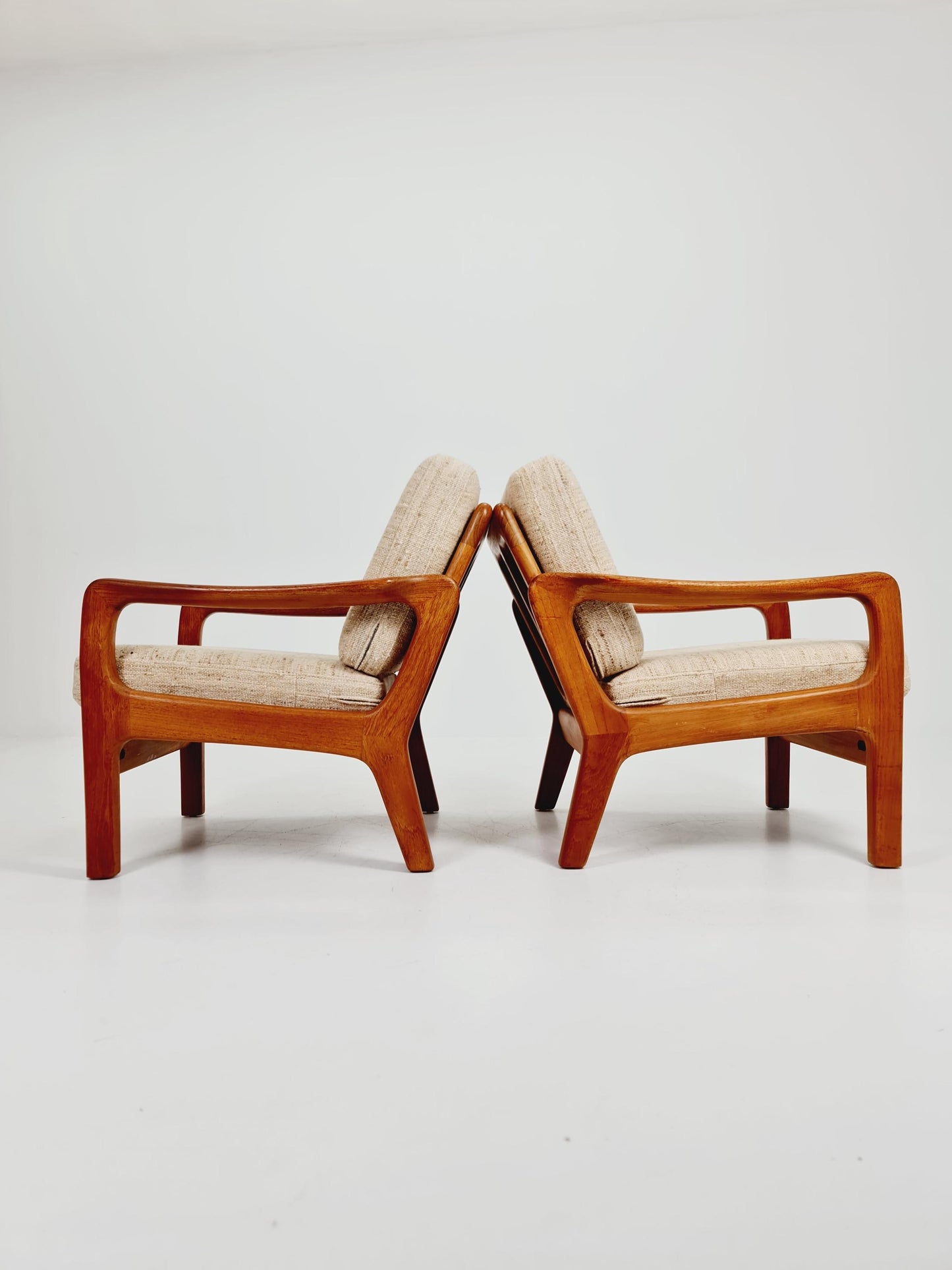 Mid century Danish easy lounge chairs by Juul Kristensen , 1970s, Set of 2