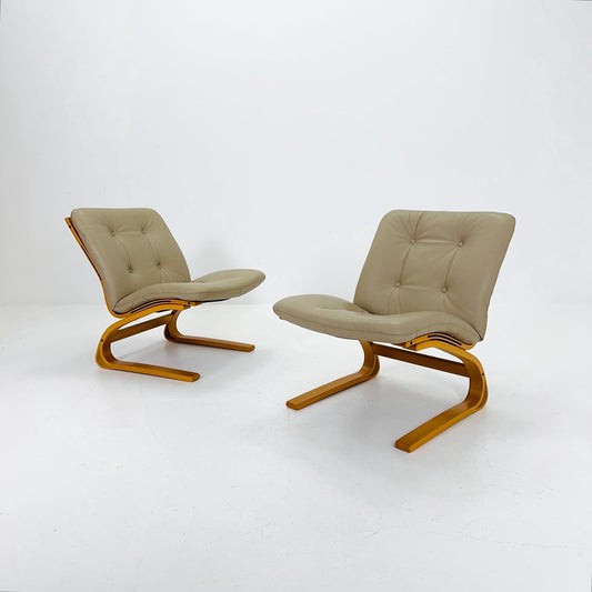 Set of 2 Mid century Norwegian Kengu leather lounge chairs by Elsa & Nordahl Solheim for Rybo Rykken - 1970s Norway
