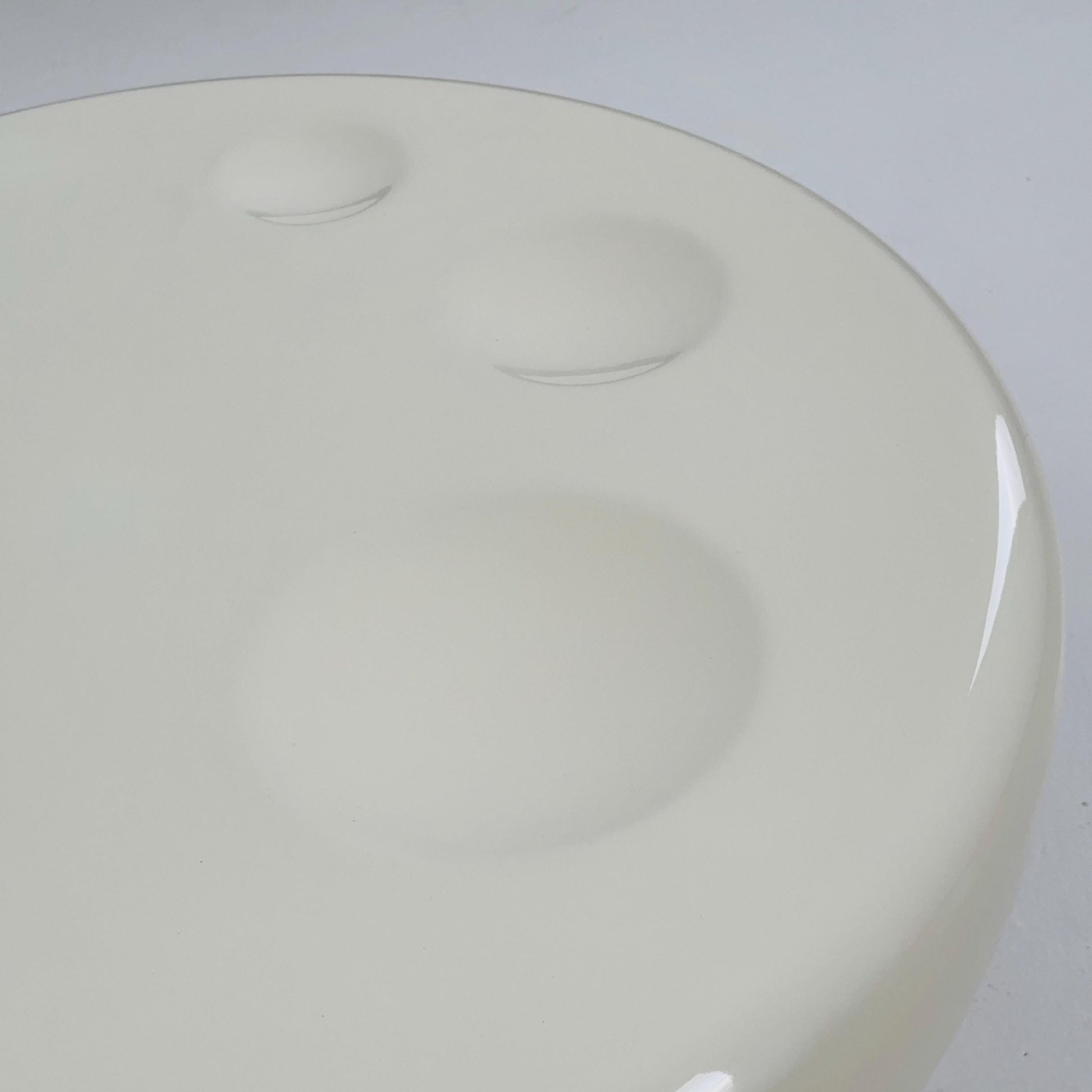 Mcm Coffee Table Moon by Mike To for Infiniture Space Age White Fiberglass Modern Indoor and Outdoor Design 1960s Style