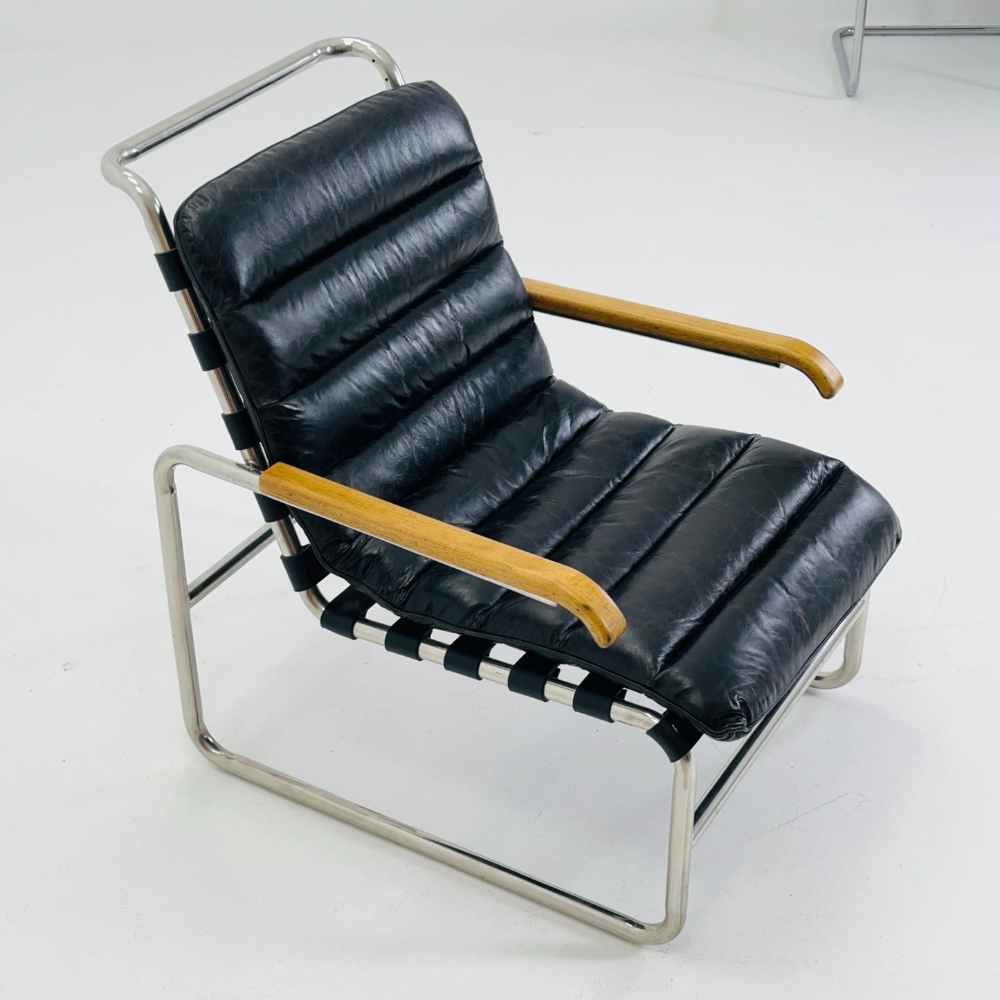 Mid-Century tubular Bauhaus Lounge Chair black leather 1990s Germany