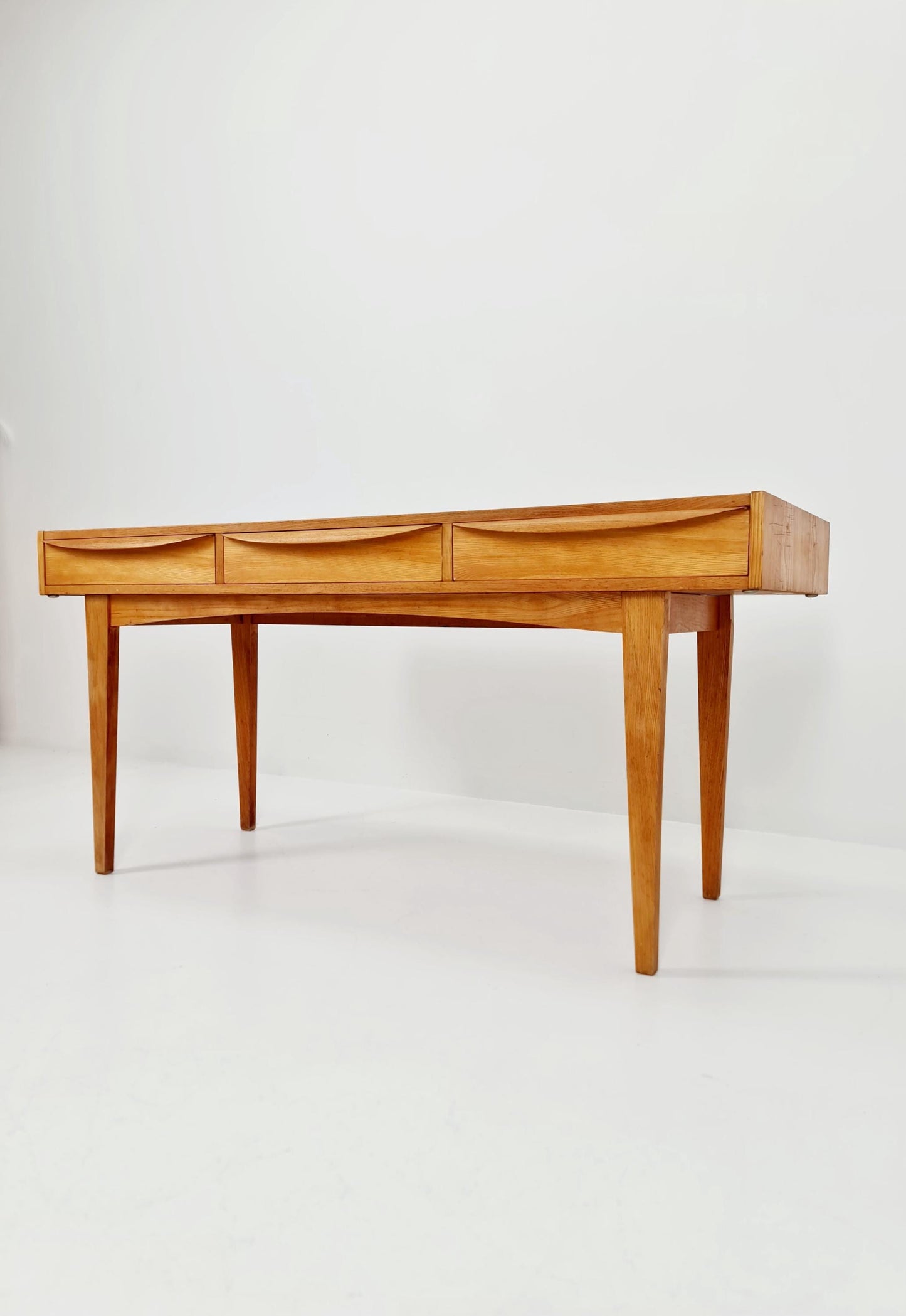 Mid century vintage desk German desk by Hellerau serie 602 1950s