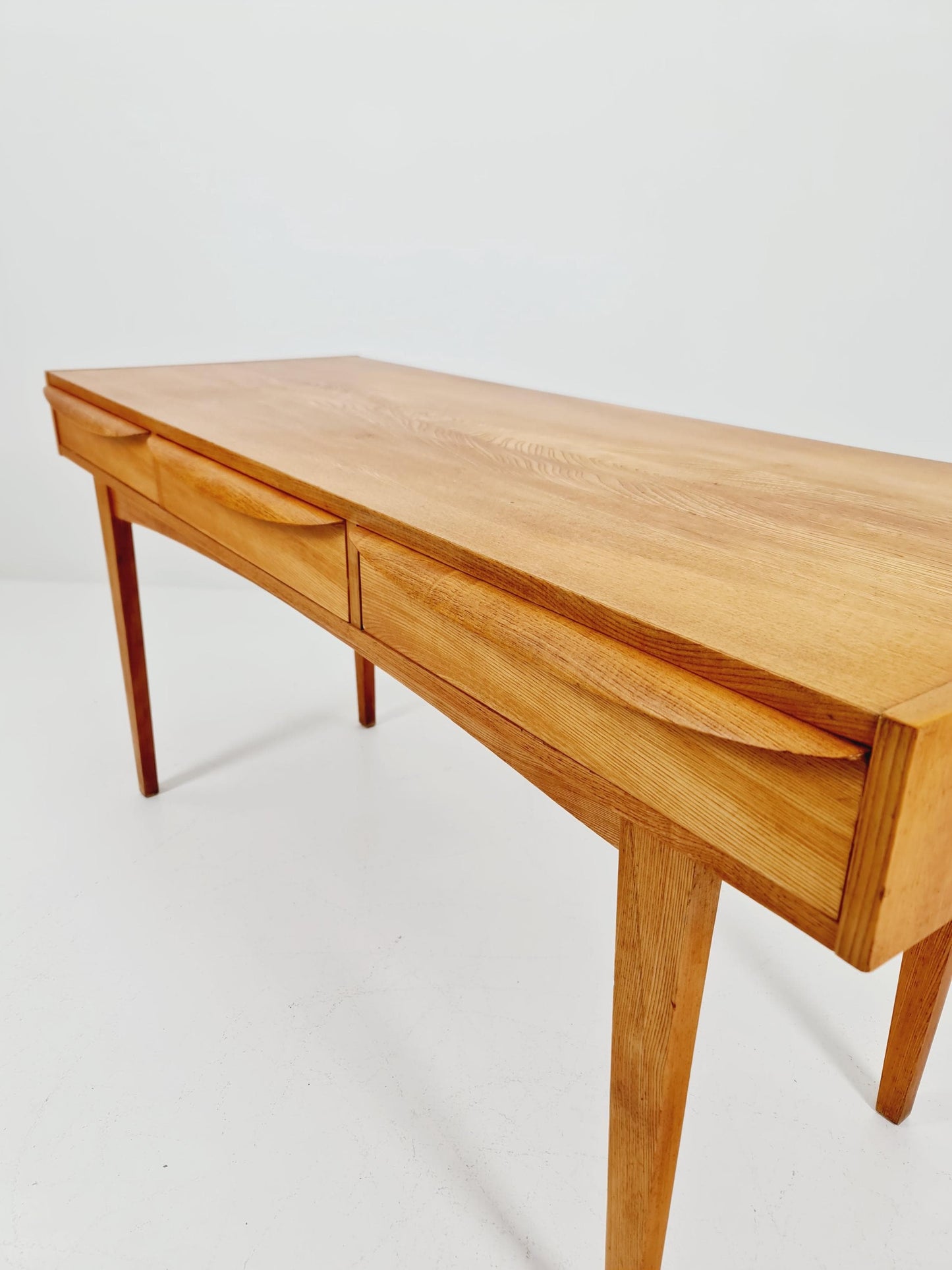 Mid century vintage desk German desk by Hellerau serie 602 1950s