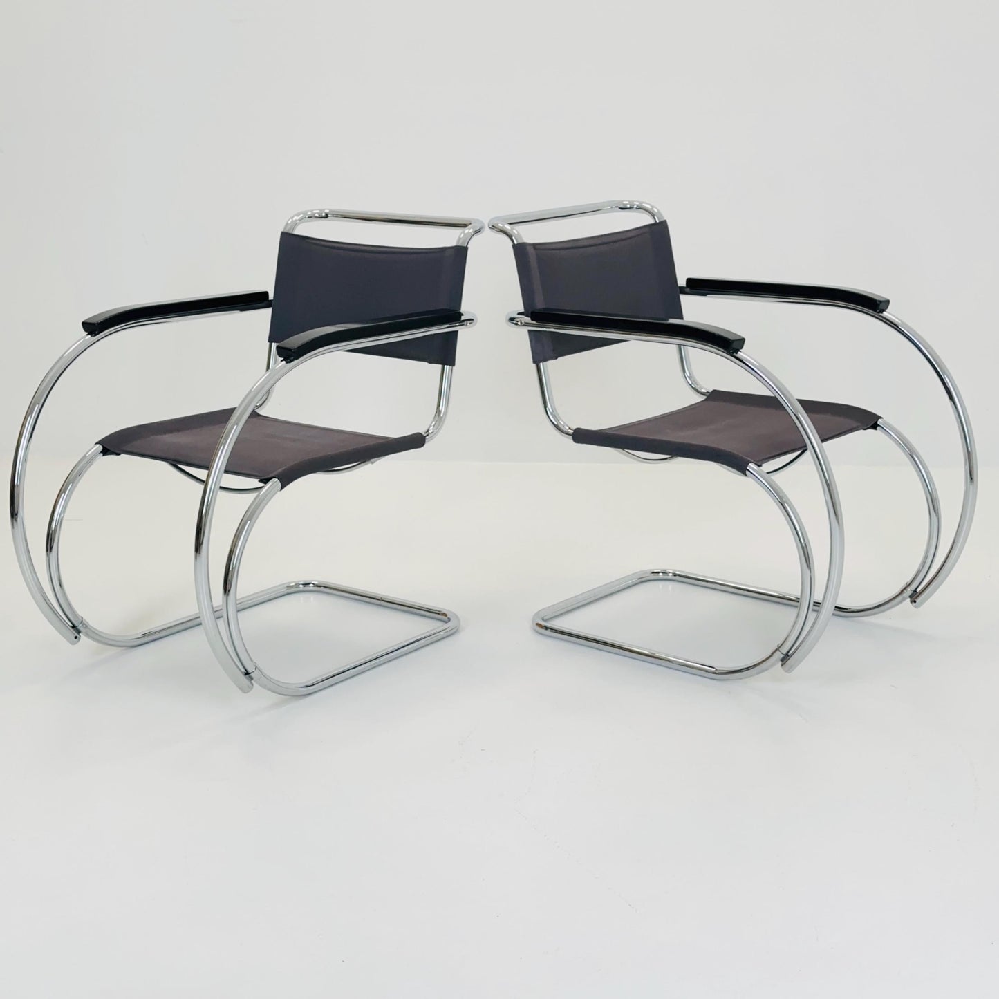 Set of Two S533 /MR20 Armchairs by Ludwig Mies van der Rohe for Thonet, 1980s — Bauhaus Design, Germany