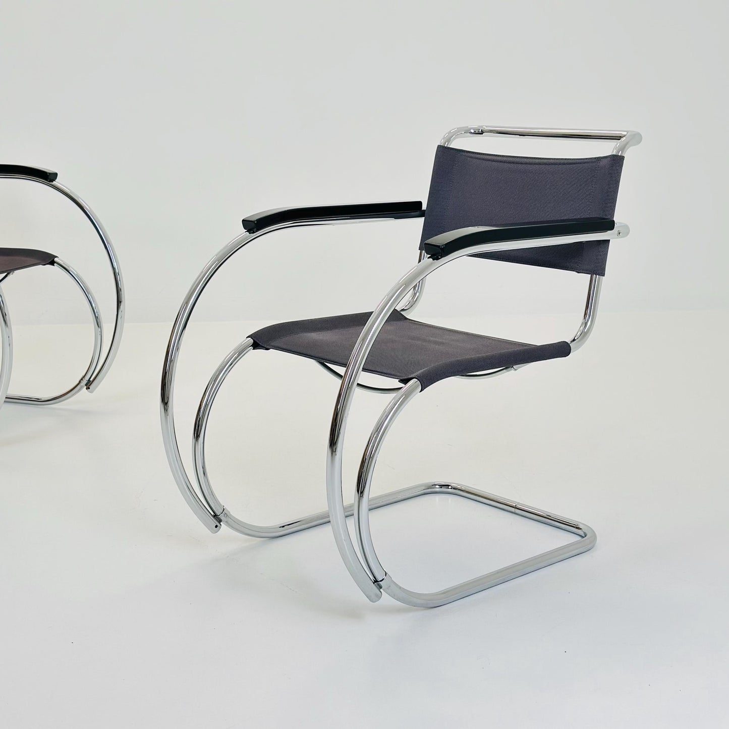 Set of Two S533 /MR20 Armchairs by Ludwig Mies van der Rohe for Thonet, 1980s — Bauhaus Design, Germany