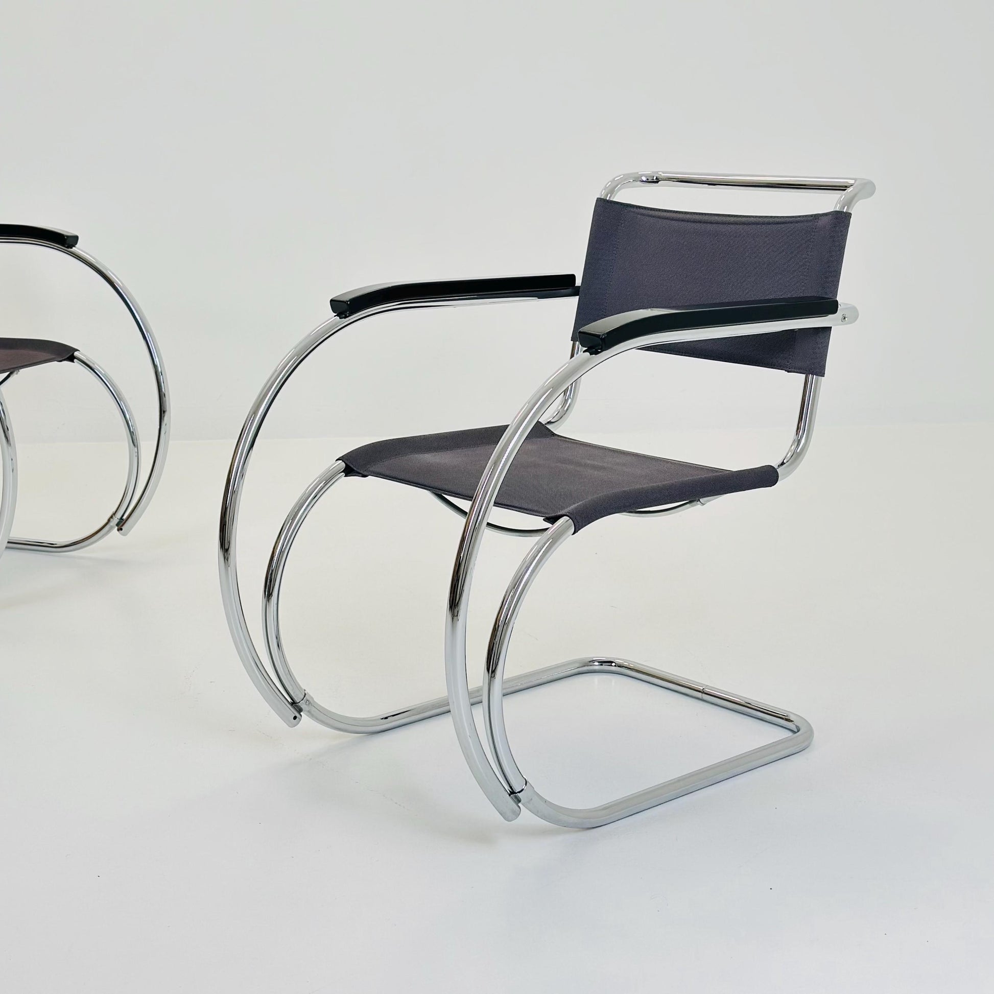 Set of Two S533 /MR20 Armchairs by Ludwig Mies van der Rohe for Thonet, 1980s — Bauhaus Design, Germany