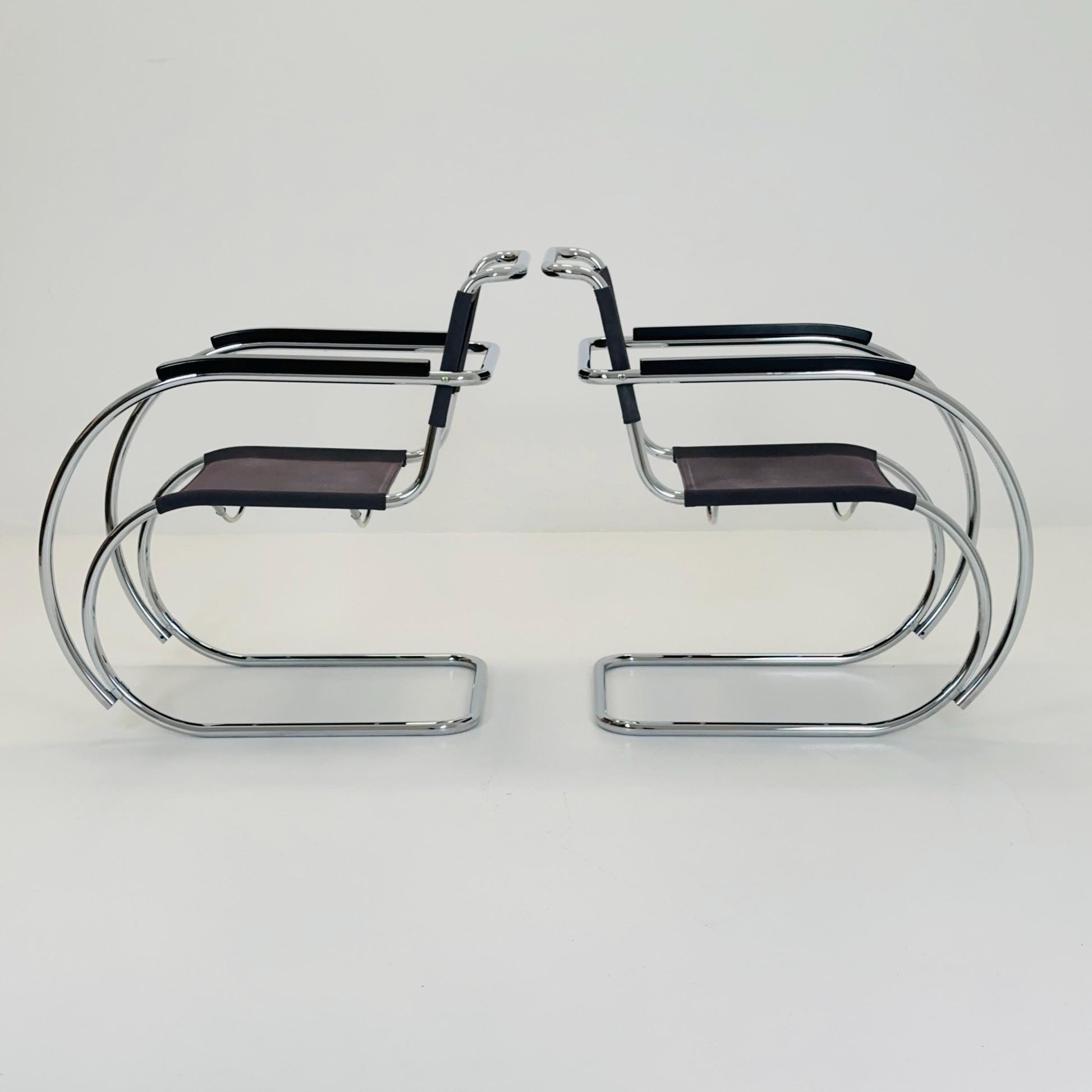 Set of Two S533 /MR20 Armchairs by Ludwig Mies van der Rohe for Thonet, 1980s — Bauhaus Design, Germany