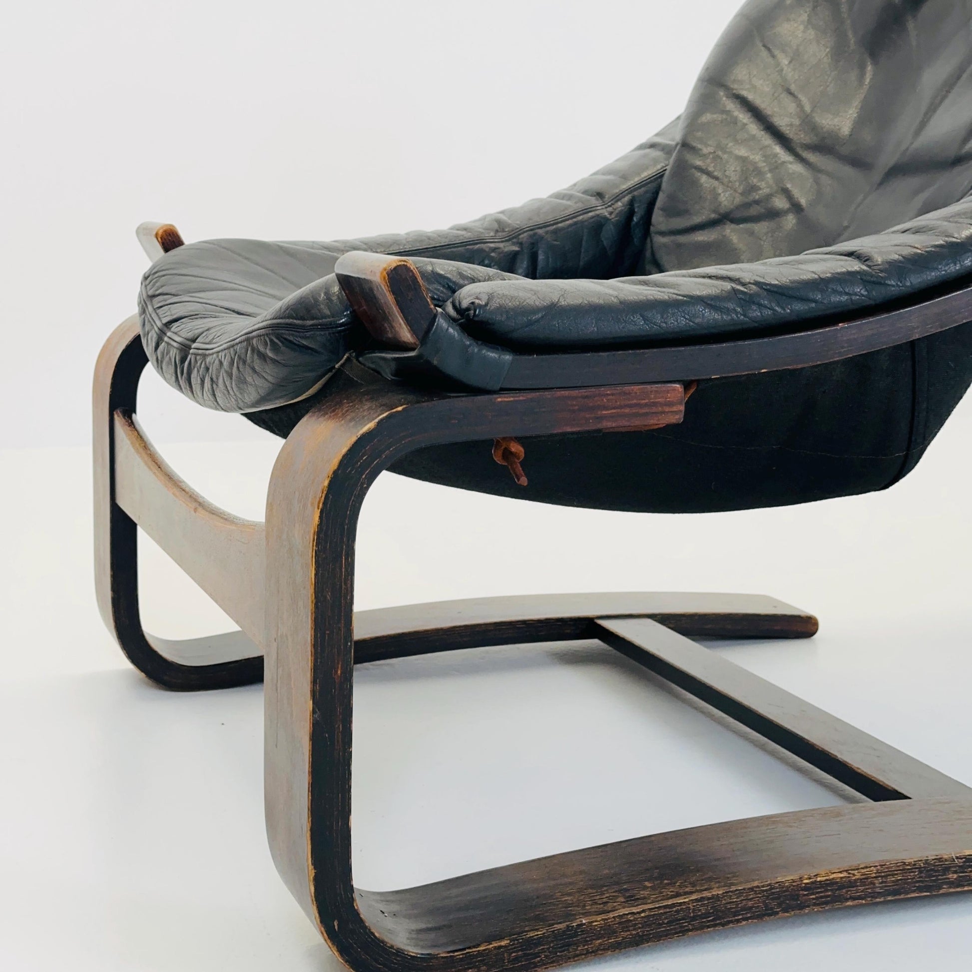 Set of Two Mid-Century Black Leather Armchairs by Åke Fribytter for Nelo Möbler, Sweden, 1970s