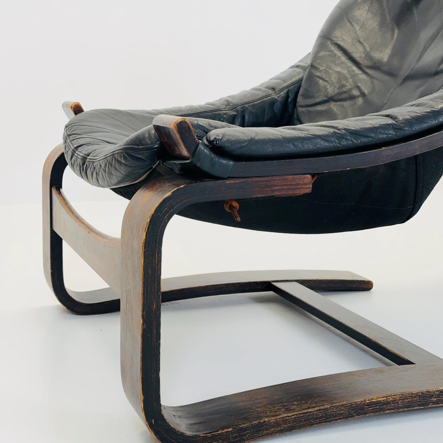 Set of Two Mid-Century Black Leather Armchairs by Åke Fribytter for Nelo Möbler, Sweden, 1970s