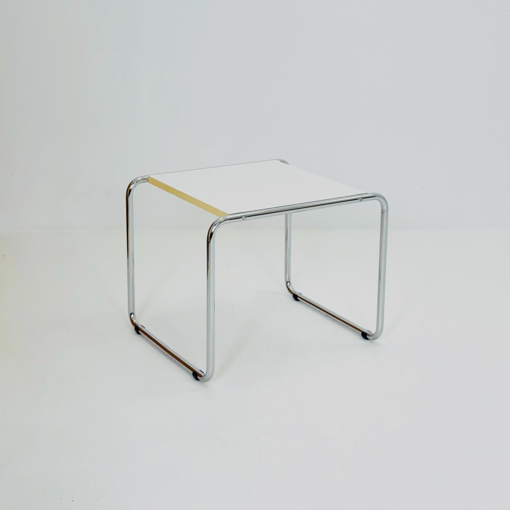 Mid century Marcel Breuer - Laccio Side coffee Table white Laminated Top with Tubular Chromed Base 1970s