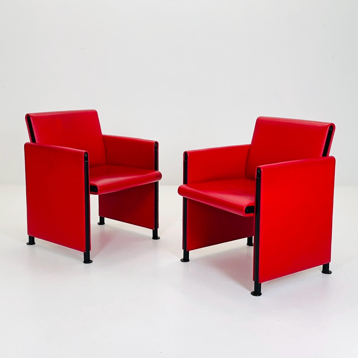 Set of 2 Postmodern Afra & Tobia Scarpa “Giulietta” armChairs by Meritalia Italy 1980s