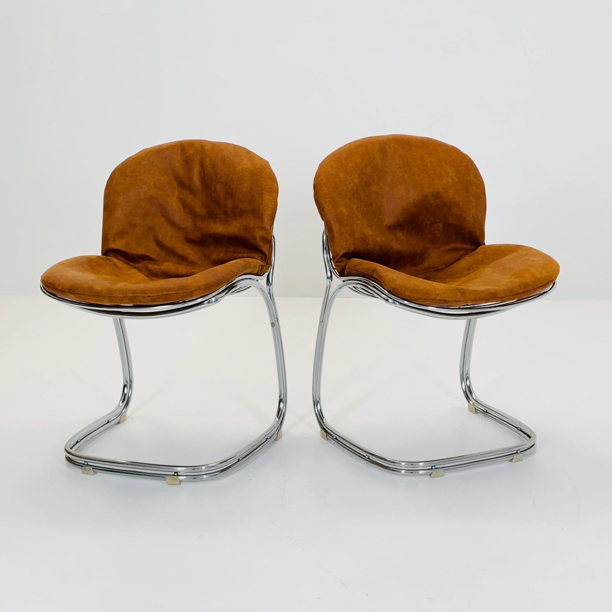 Set of 2 Mid century Bauhaus Sabrina dining chairs by Gaston’s Rinaldi for Rima ,1970s Italy