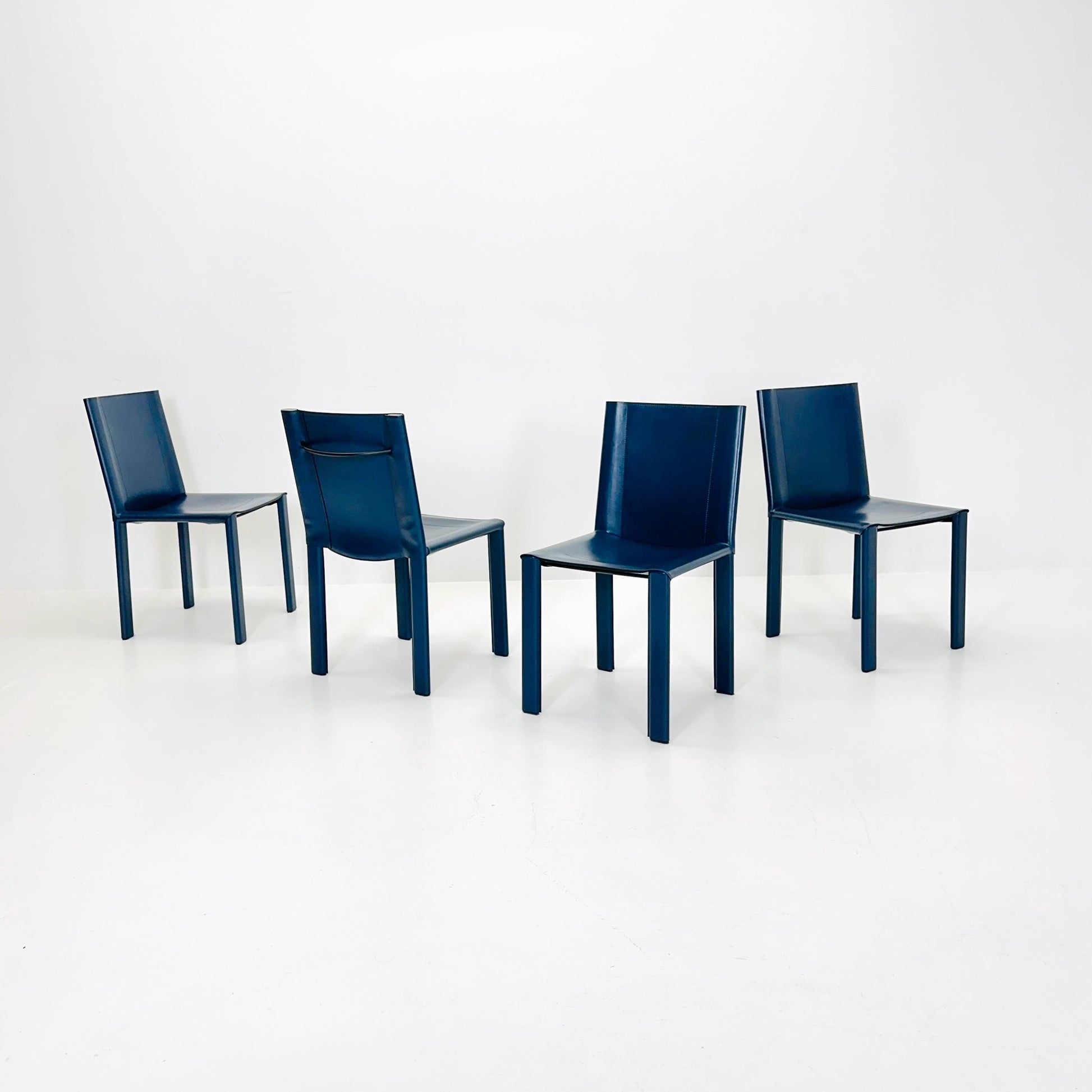 Set of 4 Mid-Century Coral Dining Chairs by Carlo Bartoli for Matteo Grassi Italy 1980s