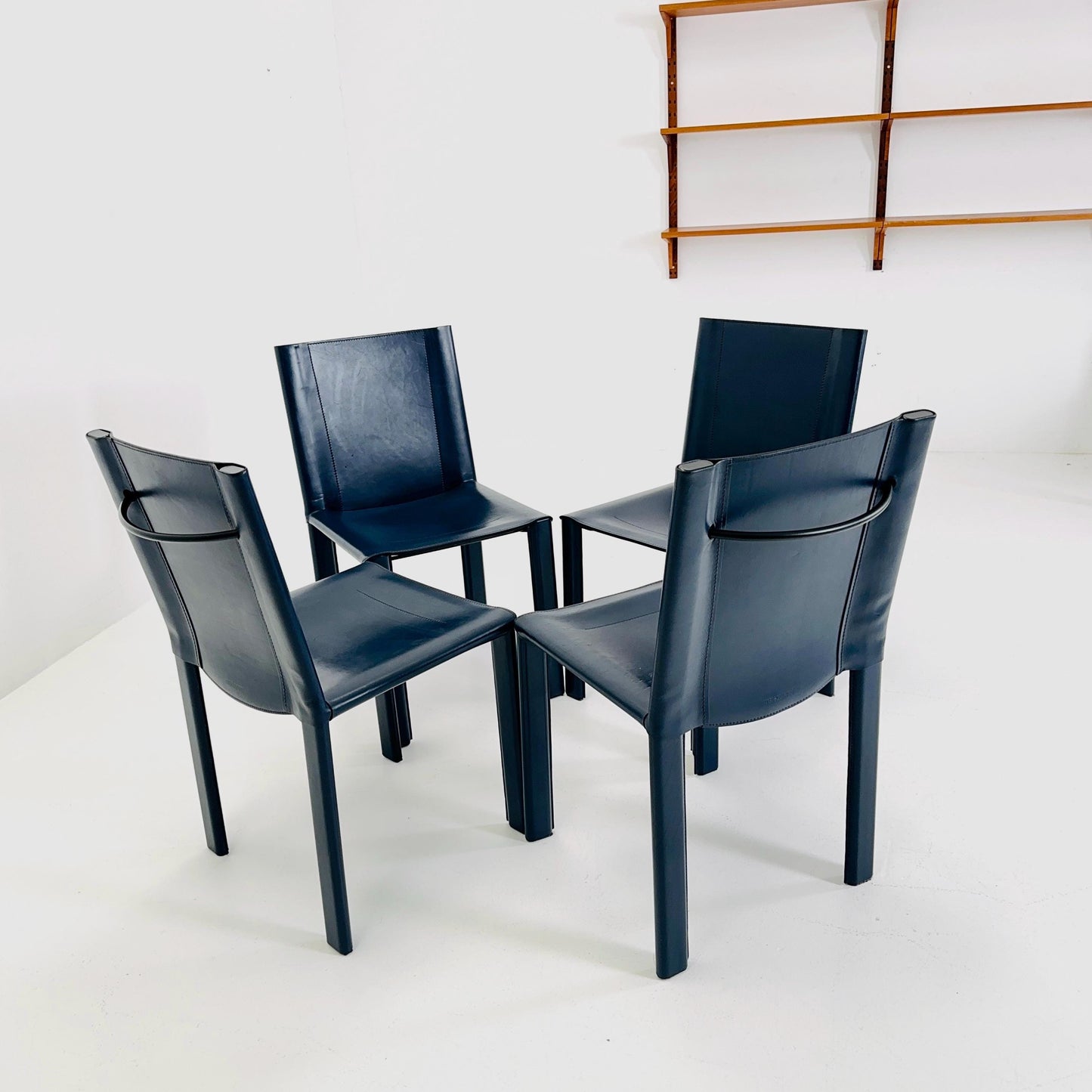 Set of 4 Mid-Century Coral Dining Chairs by Carlo Bartoli for Matteo Grassi Italy 1980s