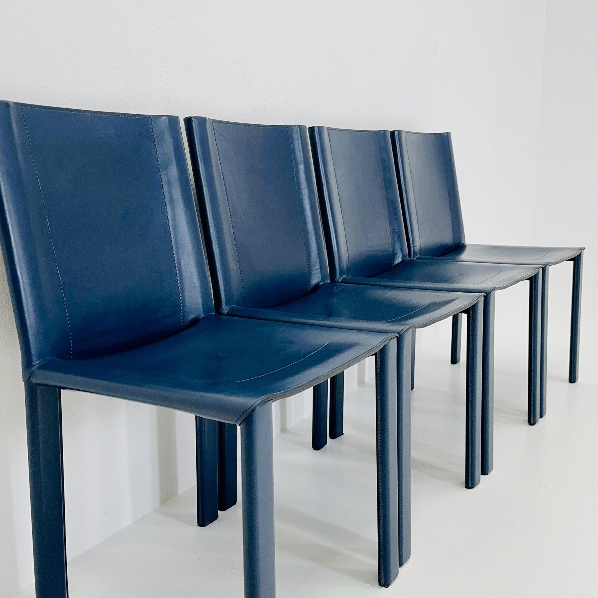 Set of 4 Mid-Century Coral Dining Chairs by Carlo Bartoli for Matteo Grassi Italy 1980s