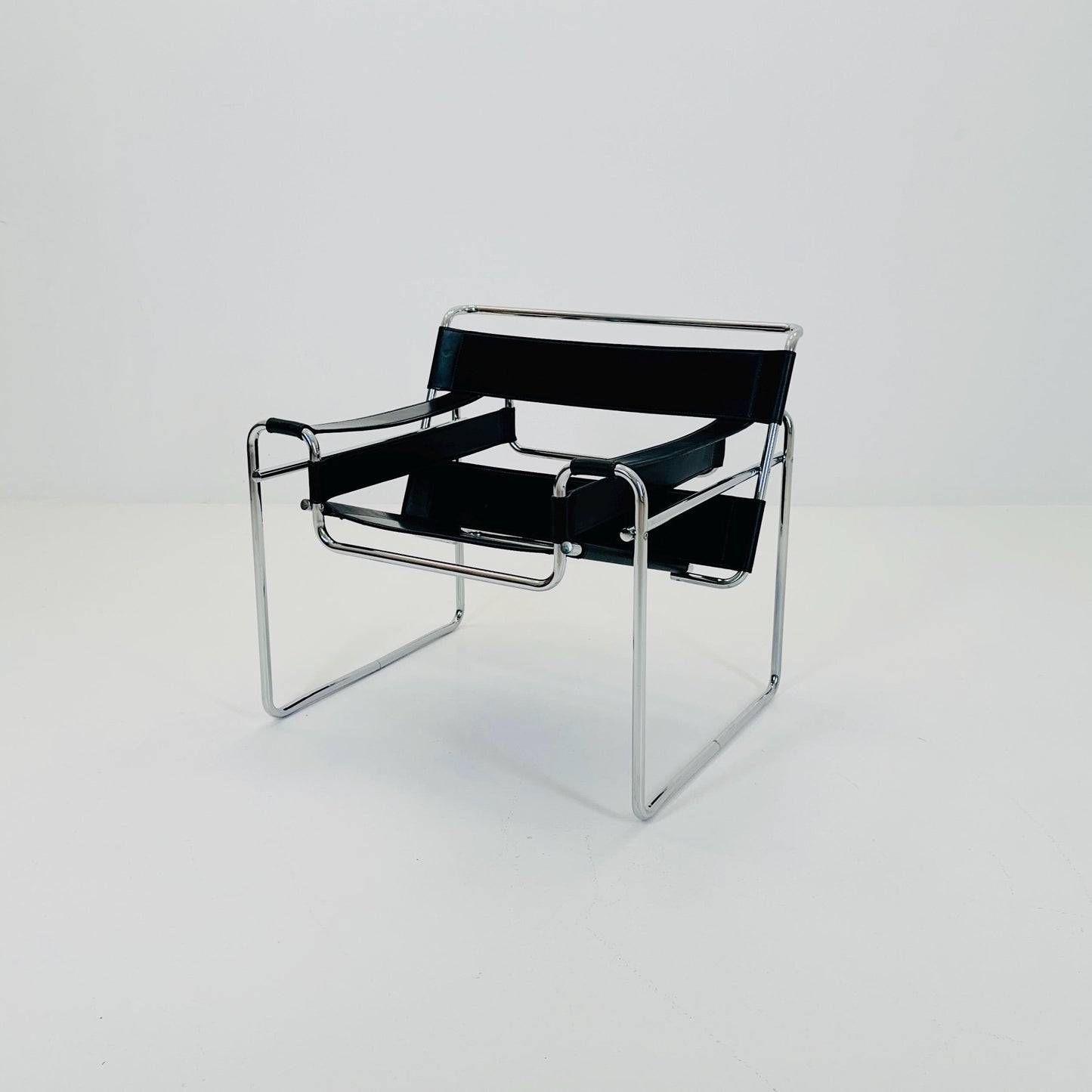 Mid century black B3 WASSILY Bauhaus Lounge armchair by Marcel Brauer 1980s Italy