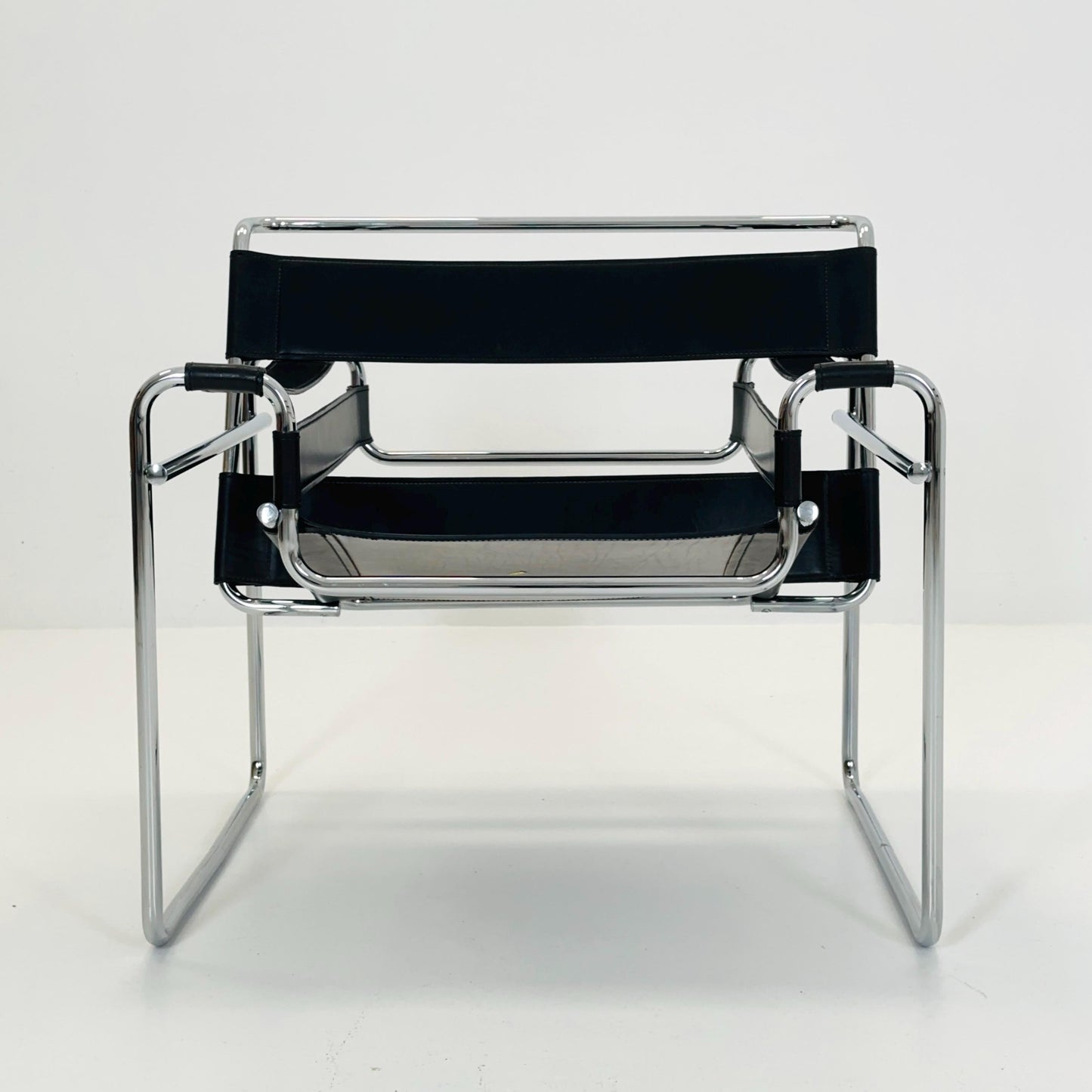 Mid century black B3 WASSILY Bauhaus Lounge armchair by Marcel Brauer 1980s Italy