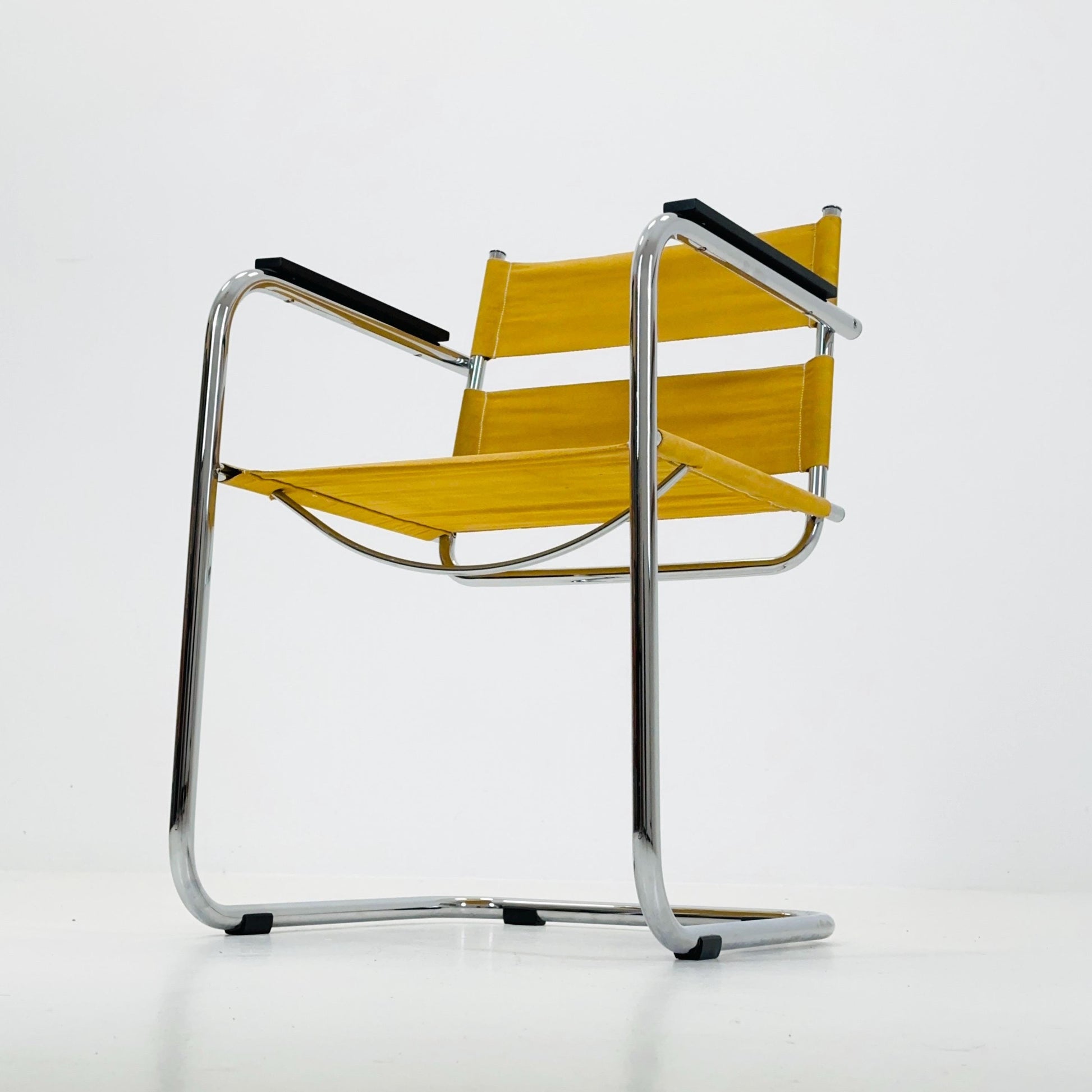 Rare Mid-Century Bauhaus Cantilever Armchair D33 by Tecta Germany 1960s