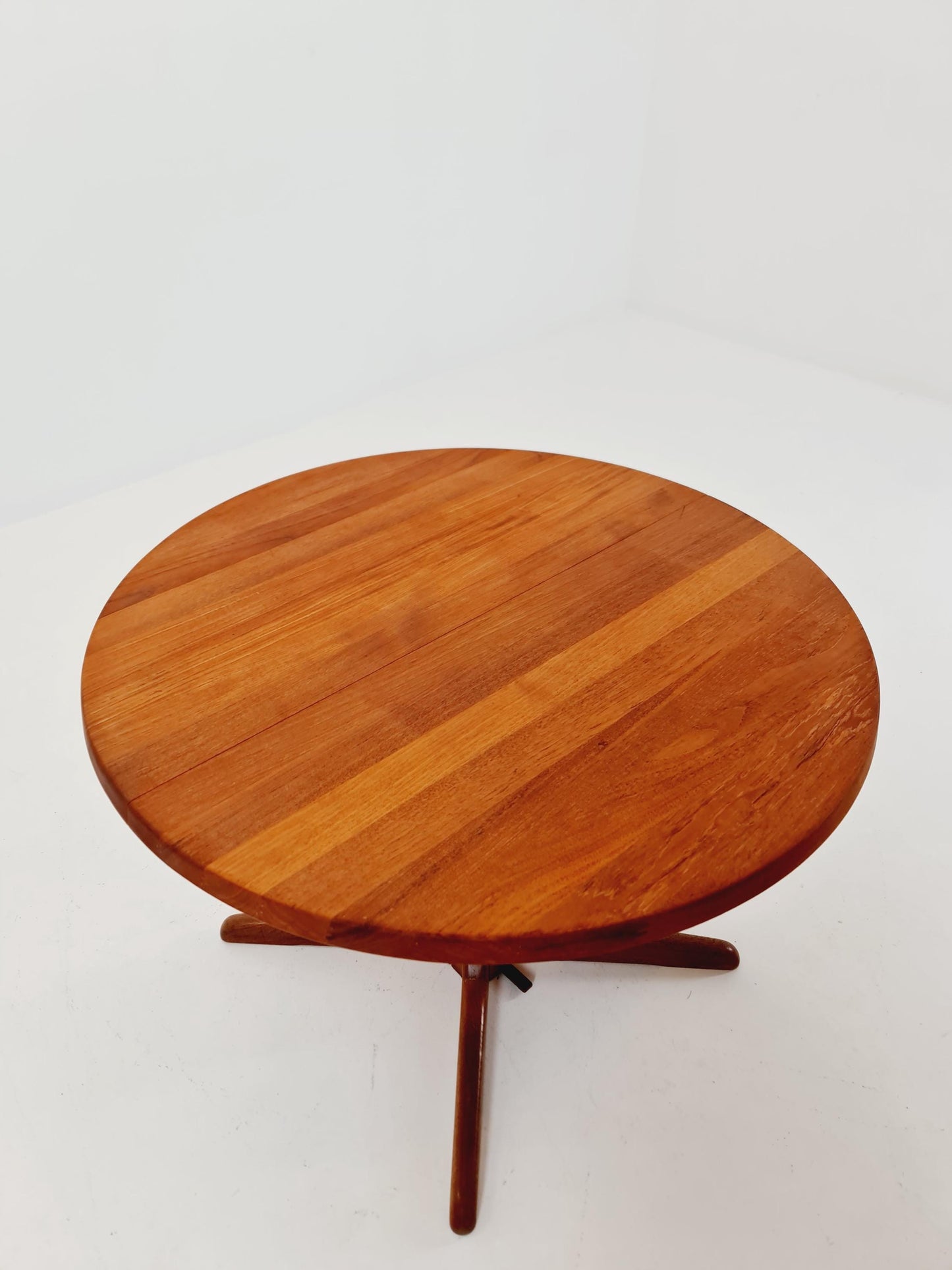 Mid century extendable Danish Modern Solid Teak dining table , 1960s