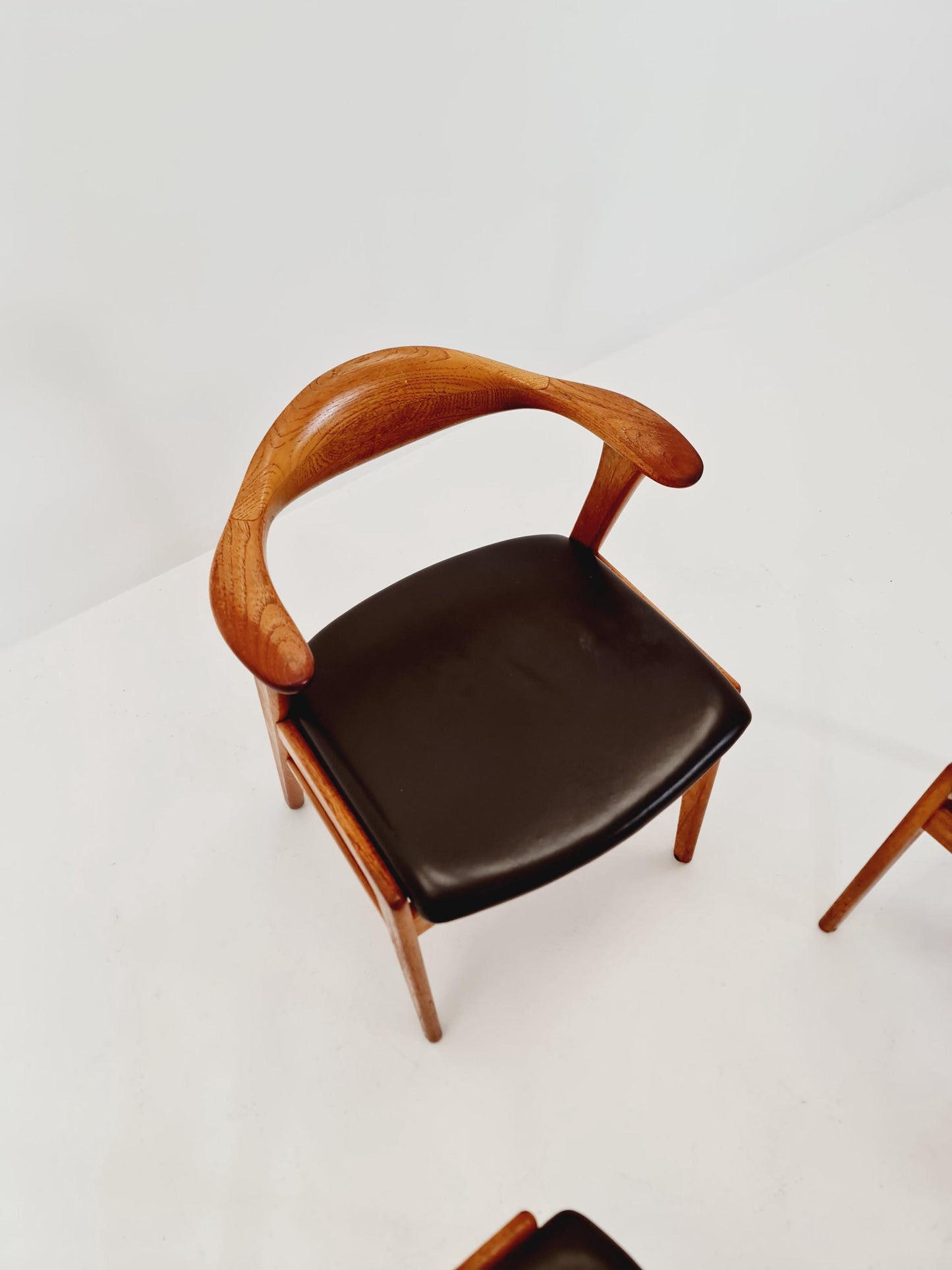 Mid Century Danish solid teak dining Charis byErik Kirkegaard for Hong Stolefabrik Modell 49 , 1960s