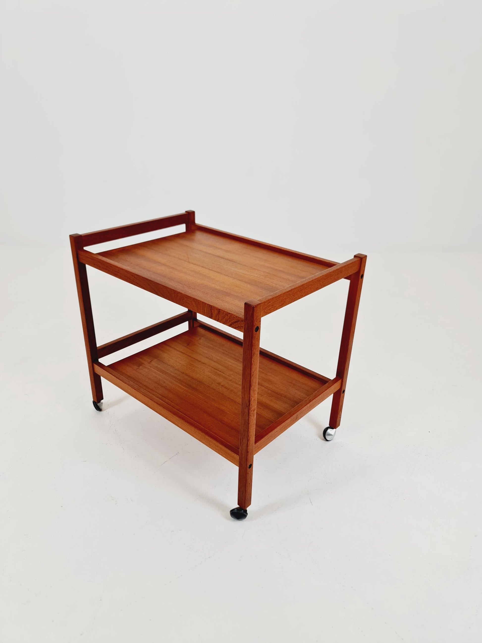 Vintage Danish mid century trolley bar cart in solid teak By Sika Möbler, 1960s