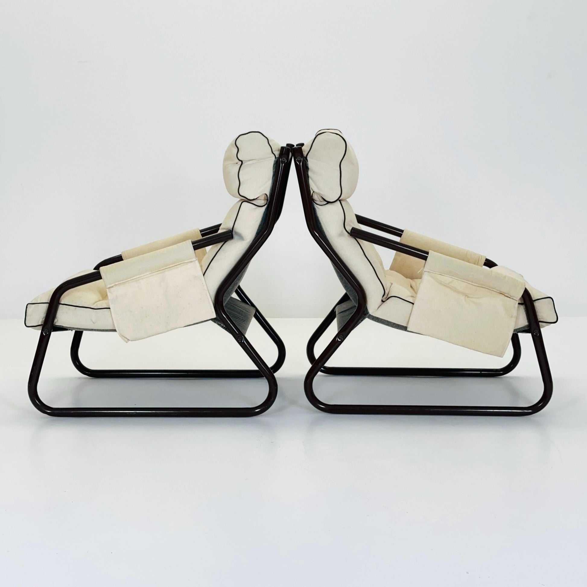 Set of 2 Rare 1970s IKEA Lounge Chairs by Gillis Lundgren – White-Beige Fabric MCM Armchairs with Magazine Pockets Sweden 1980s