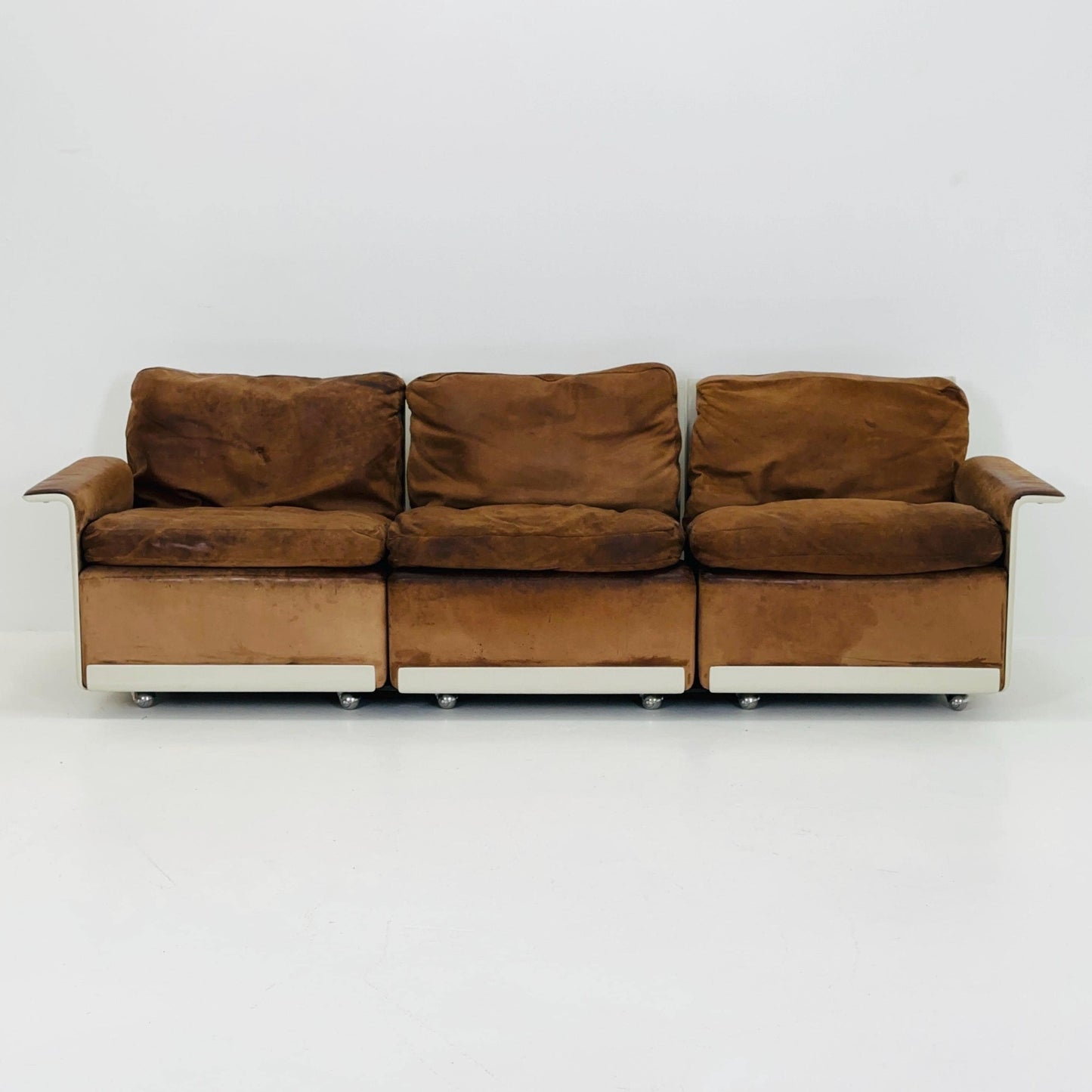 Mid century Ultra-Rare Space Age three seater sofa RZ62 by Dieter Rams for Vitsoe, 1960s Germany