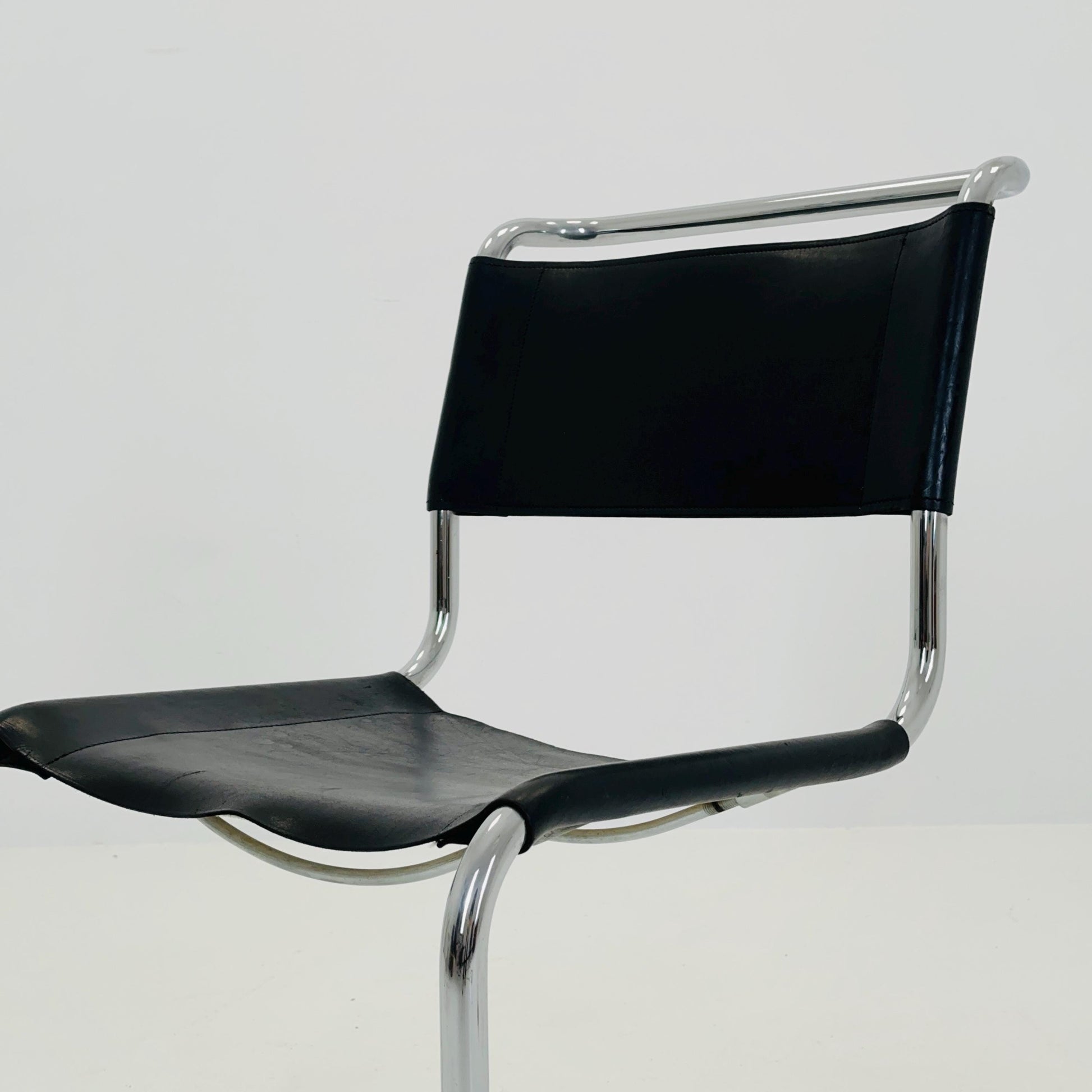 Set of 4 Mid-Century Vintage S33 black Chairs by Mart Stam & Marcel Breuer from Thonet 1980s