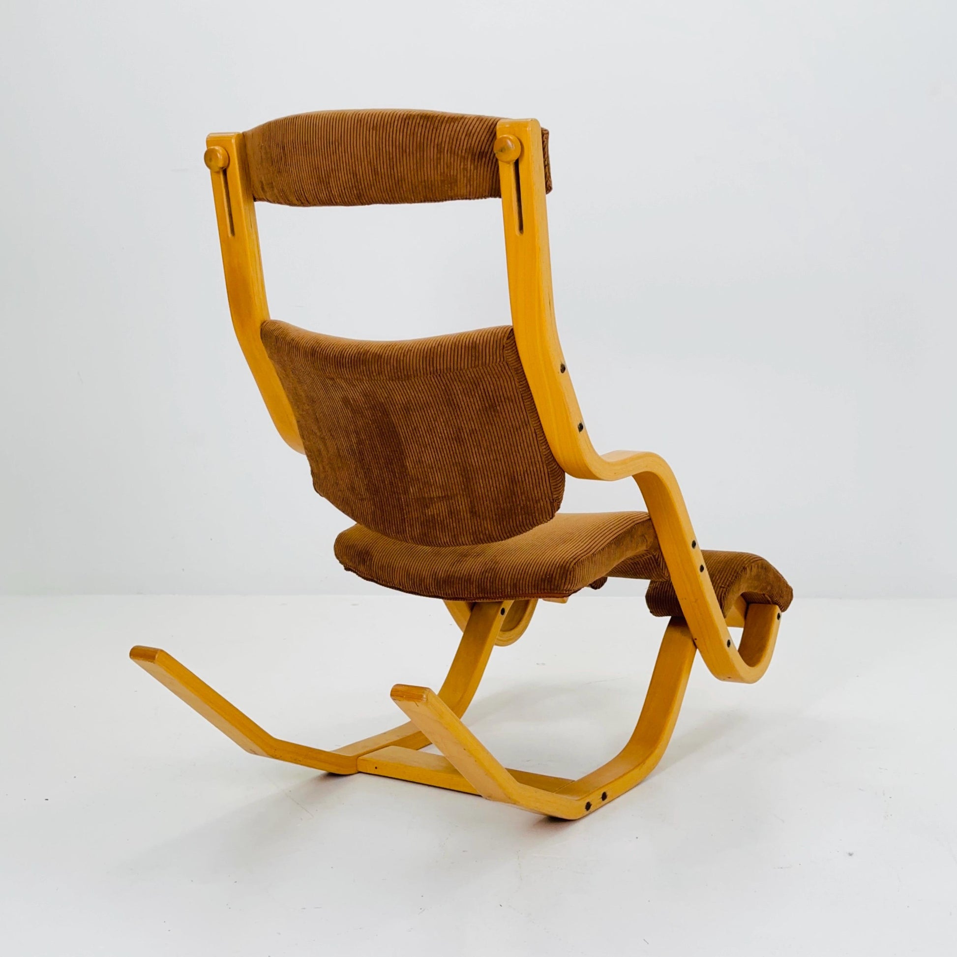 Mid-Century “Gravity” Rocking Lounge Chair by Peter Opsvik for Stokke, 1980s
