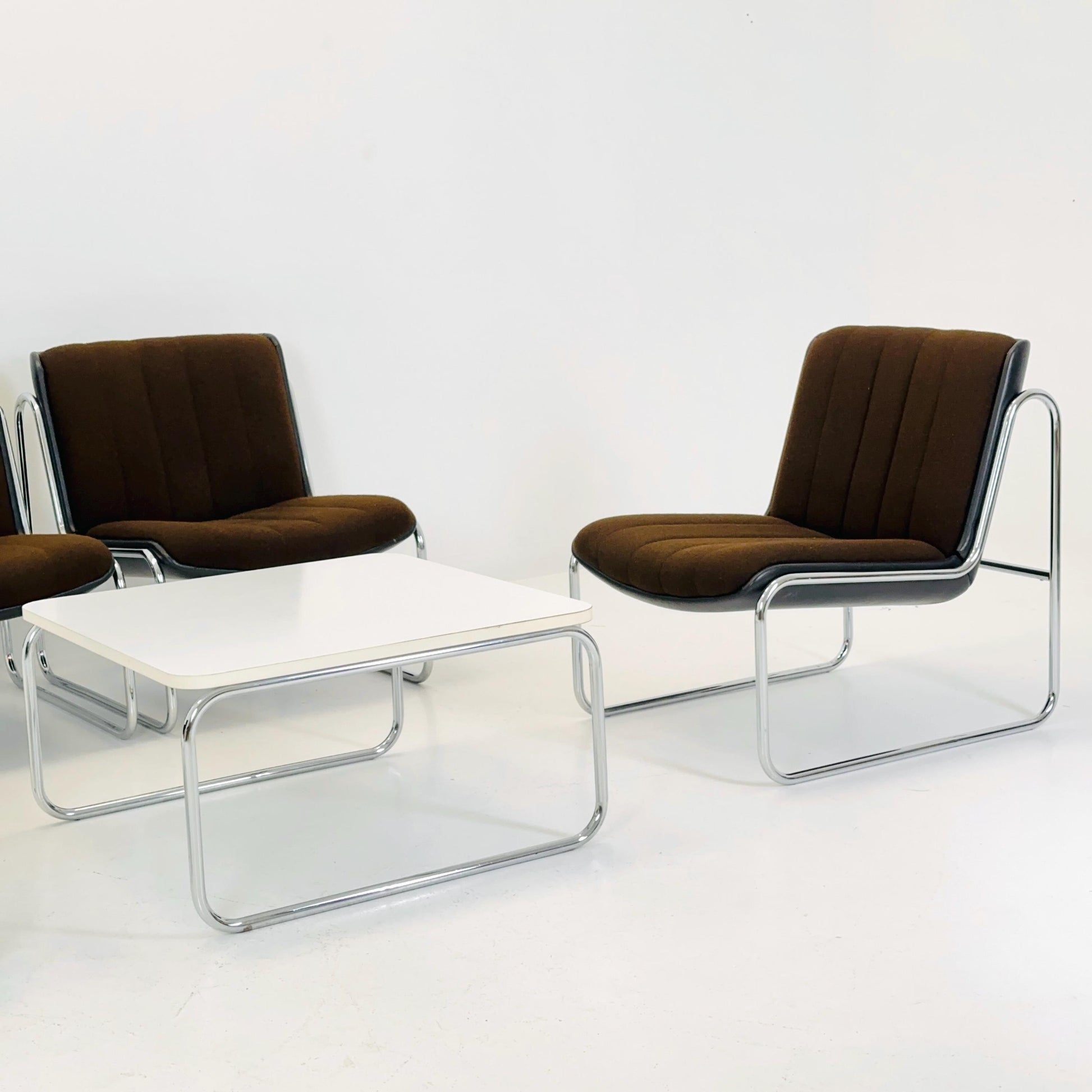 1 of 4 Iconic Mid-Century Modern “Sling” Lounge Chair by Peter Hoyte for Habitat, Italy 1980s