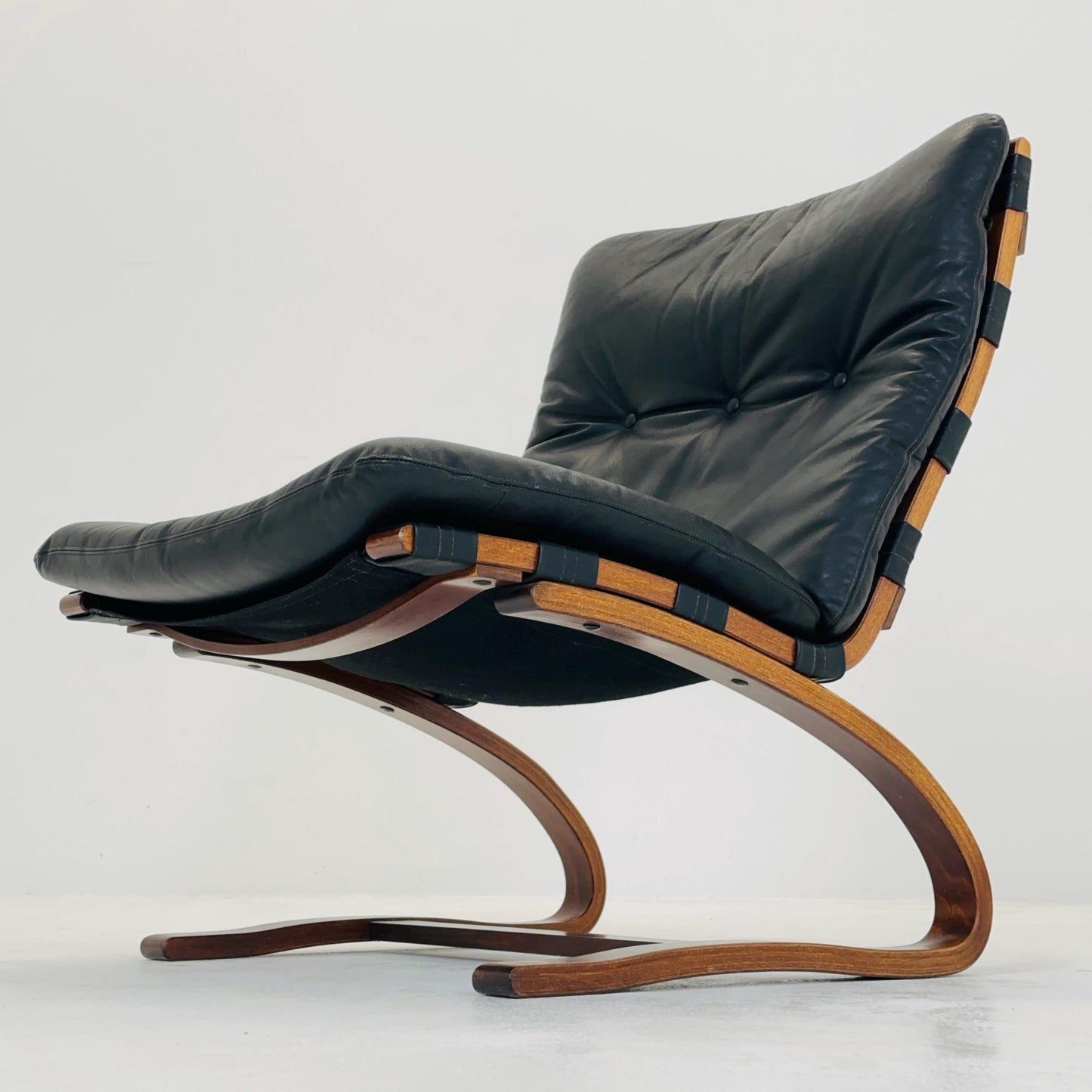 1of 4 Mid century Kangu Lounge Chairs by Elsa Solheim and Nordahl Solheim for Rybo 1970s