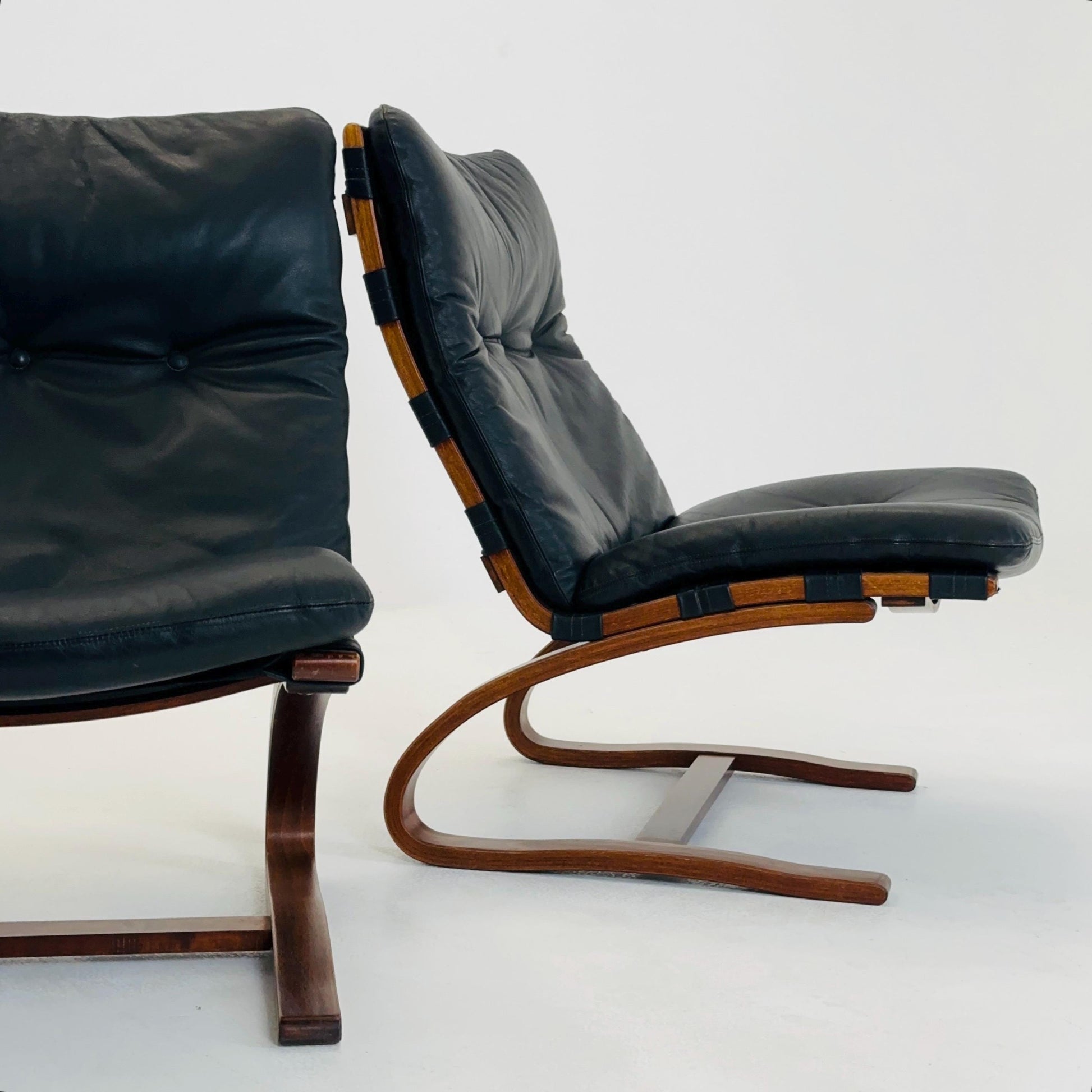 Set of 2 Mid century Kangu Lounge Chairs by Elsa Solheim and Nordahl Solheim for Rybo 1970s