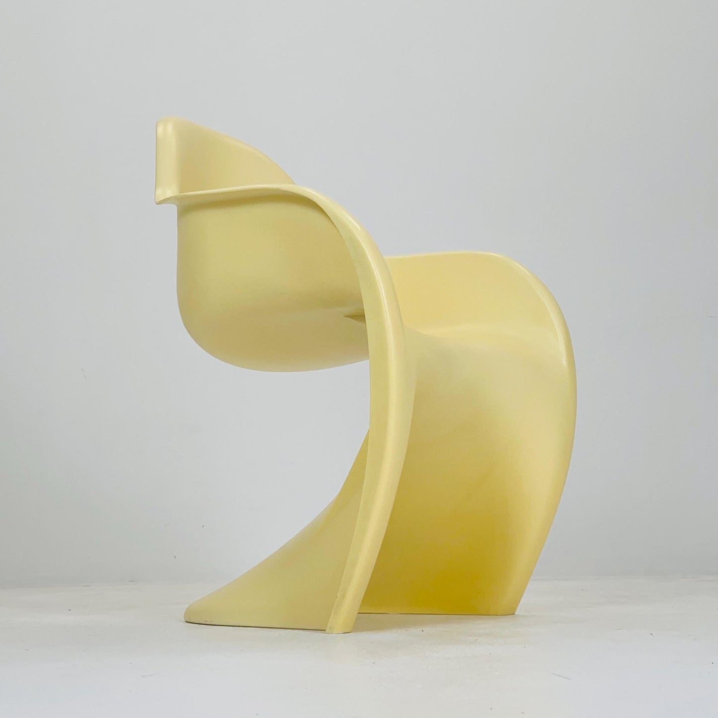 Space Age Panton Armchair Model 9093 by Pioneer – Rare Limited Edition 2000s, Beige ABS, Iconic Design