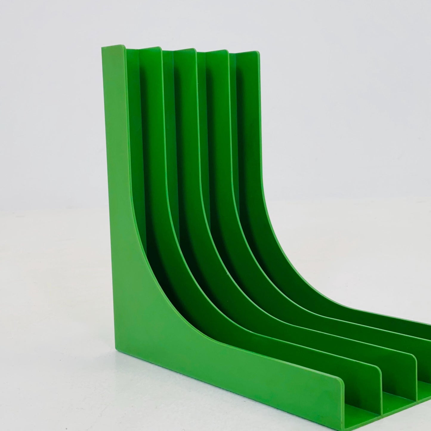 Mid-Century Green retro vinyl storage holder, modular record holder, vintage space age brands from the 70s west Germany