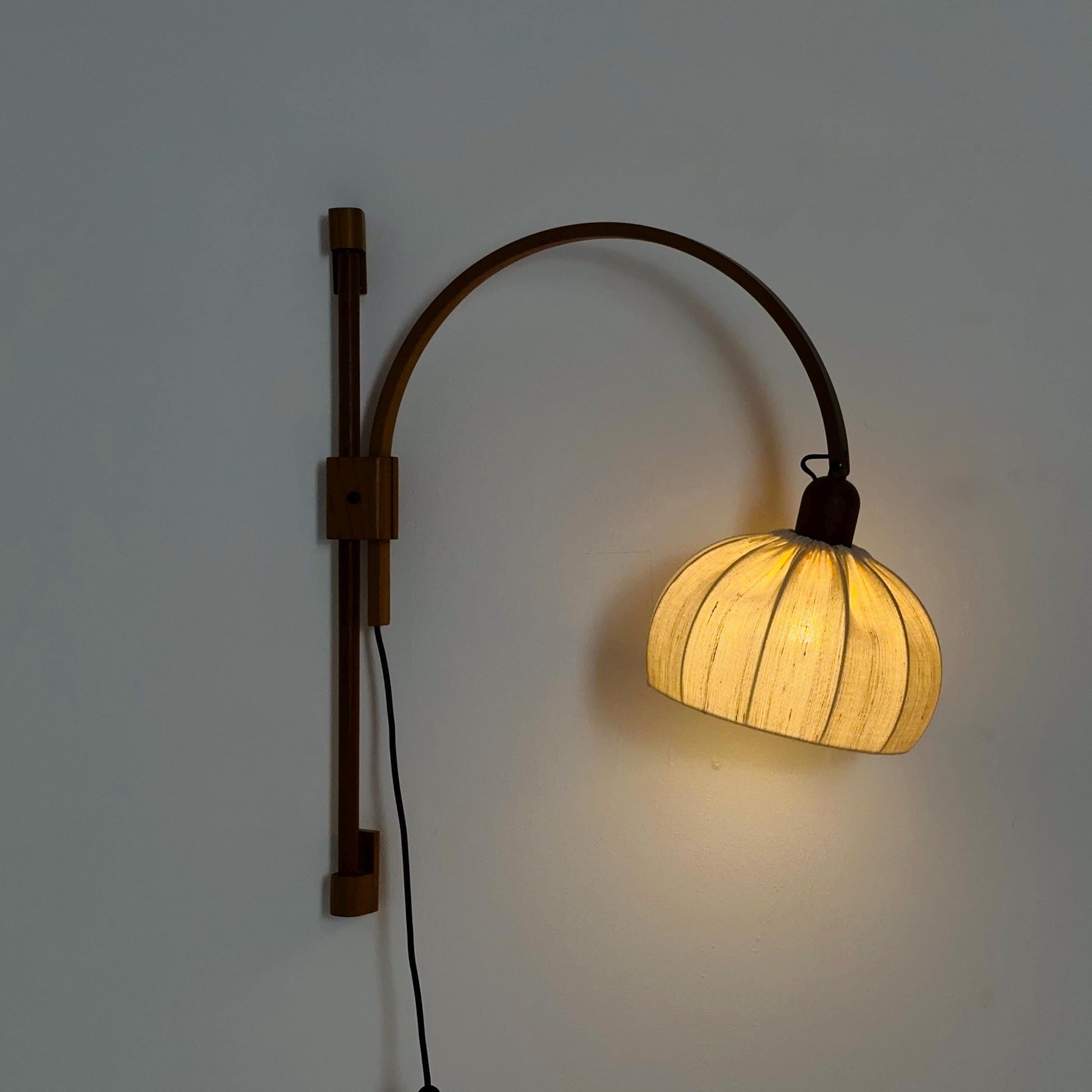 Mid Century Adjustable Teak Wall Lamp by Domus, Model “Archea” | 1960s Germany