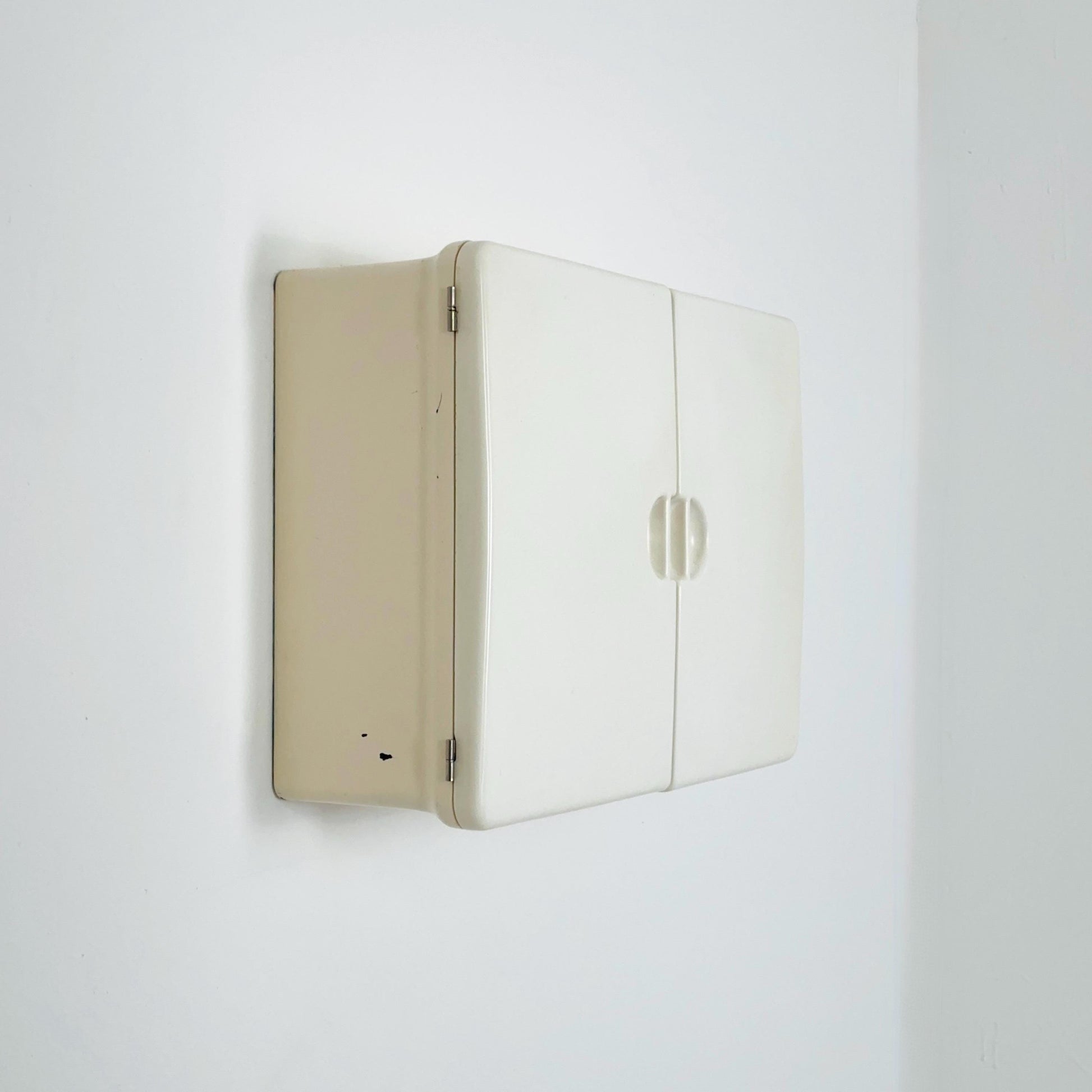 Mid century ‘Spluga’ Bathroom Cabinet by Prodotti CM Torino, 1970s | white black Cabinet | Italian Pharmacy Cabinet Italy