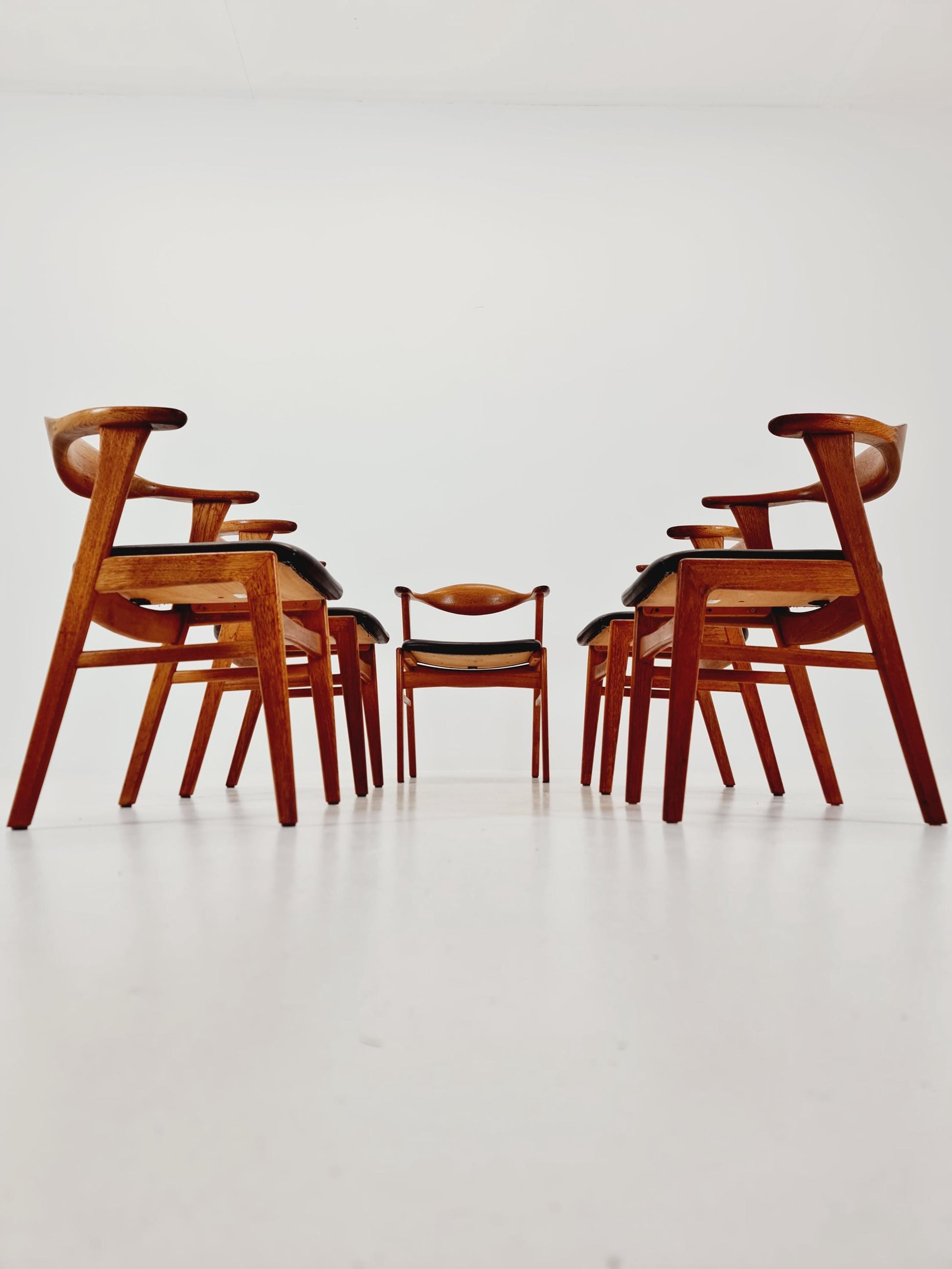 Mid Century Danish solid teak dining Charis byErik Kirkegaard for Hong Stolefabrik Modell 49 , 1960s
