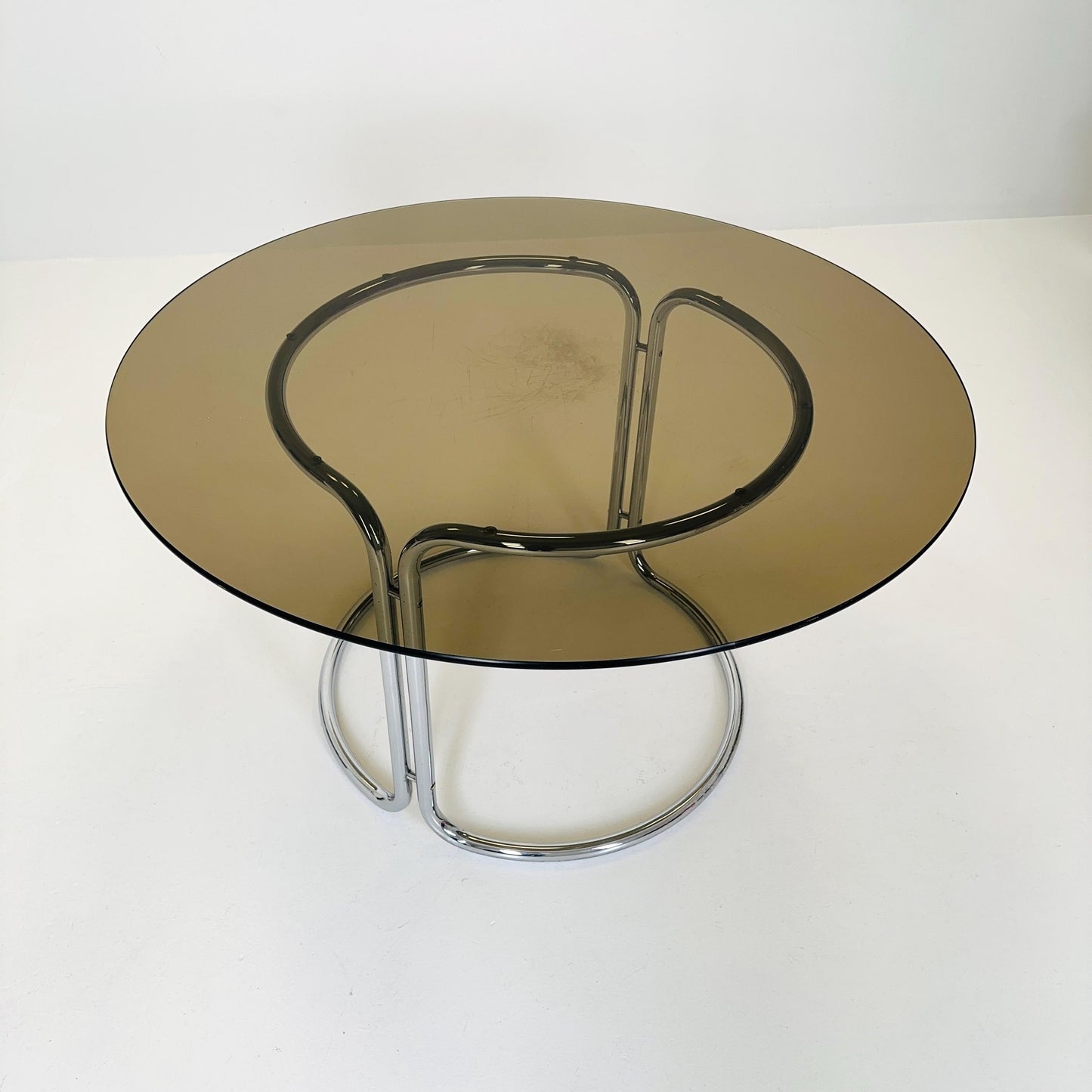 Mid-Century Modern Italian Dining Table by Giotto Stoppino, 1980s – Smoked Glass Top & Chrome Base