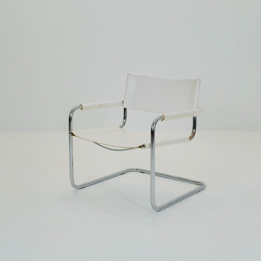 Mid-Century Bauhaus Cantilever Large Lounge Chair — white leather 1980s Italy 1980s