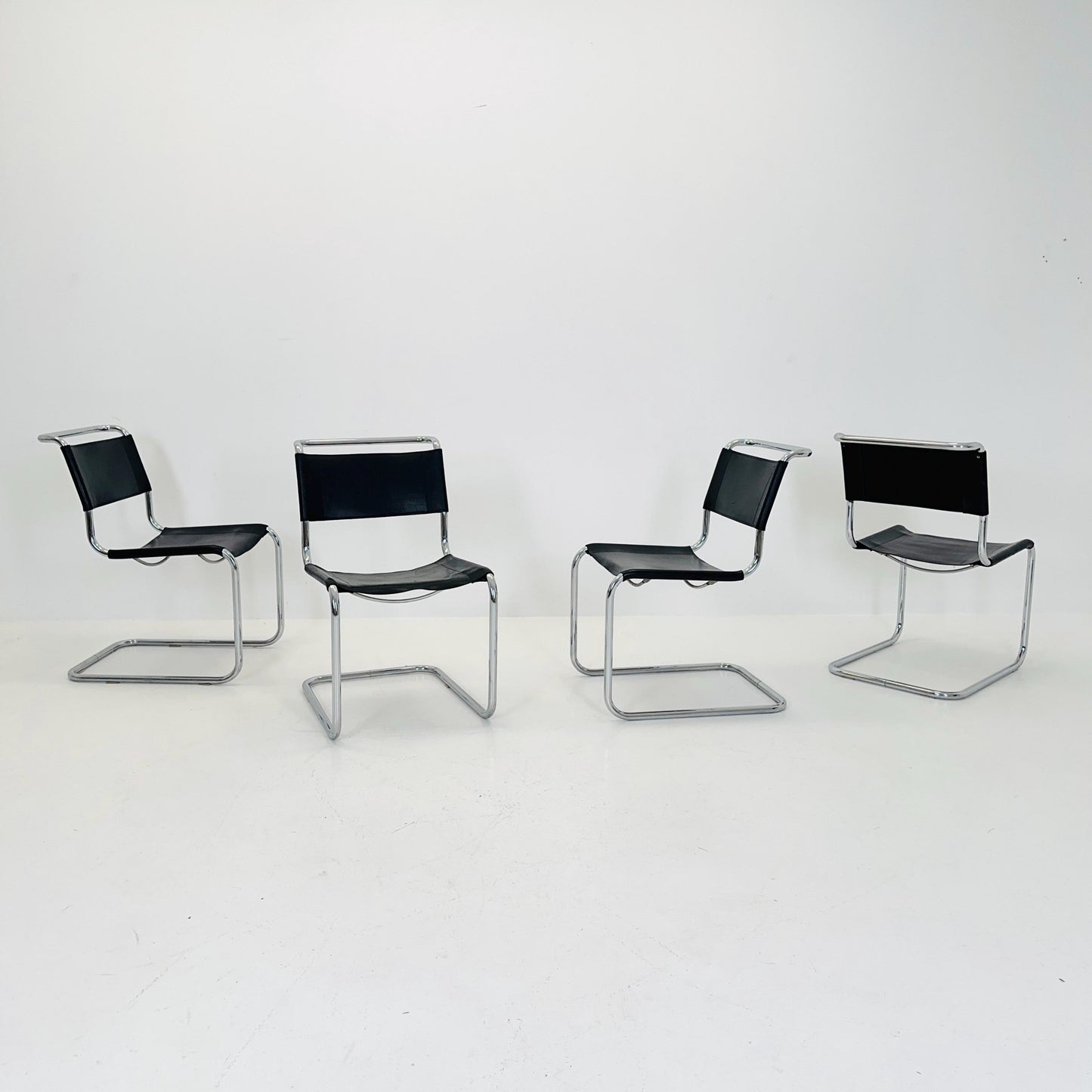 Set of 4 Mid-Century Vintage S33 black Chairs by Mart Stam & Marcel Breuer from Thonet 1980s