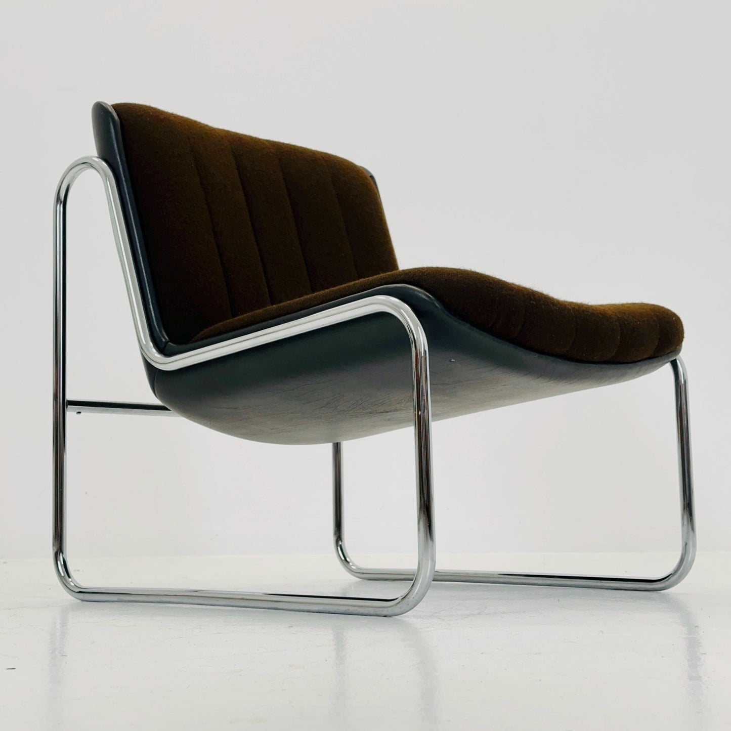 Set of 4 Iconic Mid-Century Modern “Sling” Lounge Chairs by Peter Hoyte for Habitat, Italy 1980s