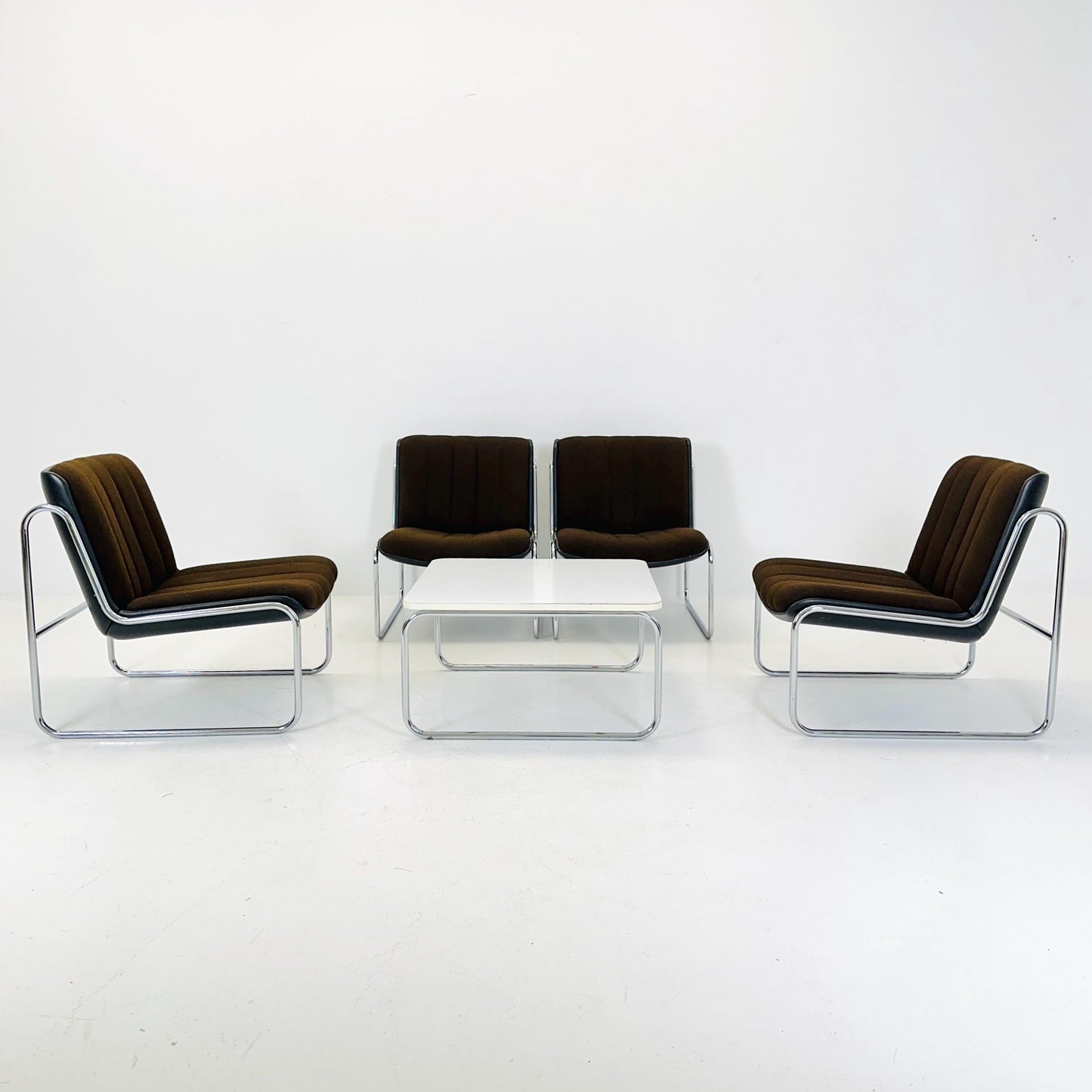 Set of 4 Iconic Mid-Century Modern “Sling” Lounge Chairs by Peter Hoyte for Habitat, Italy 1980s