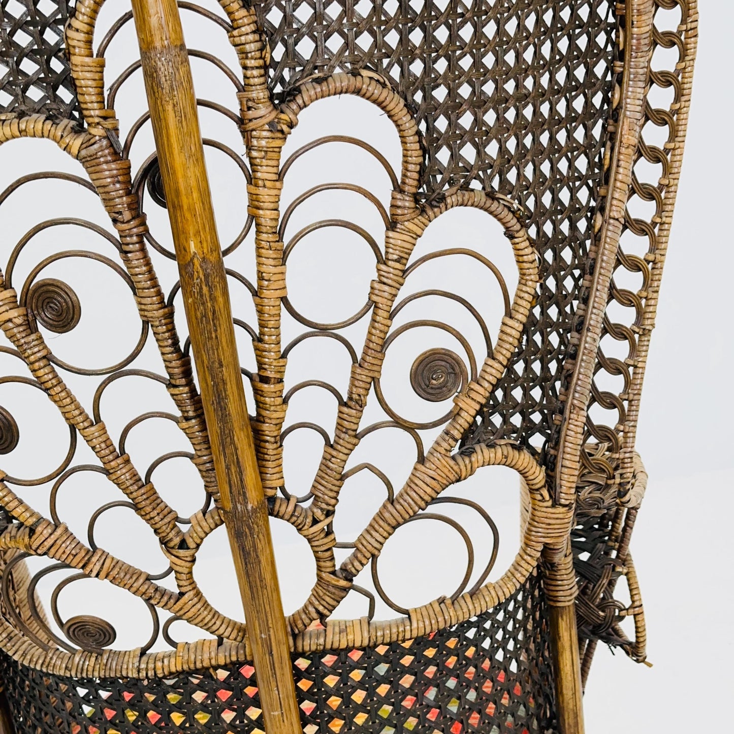 Mid century Classic Wicker Emmanuelle Peacock Chair 1960/70s