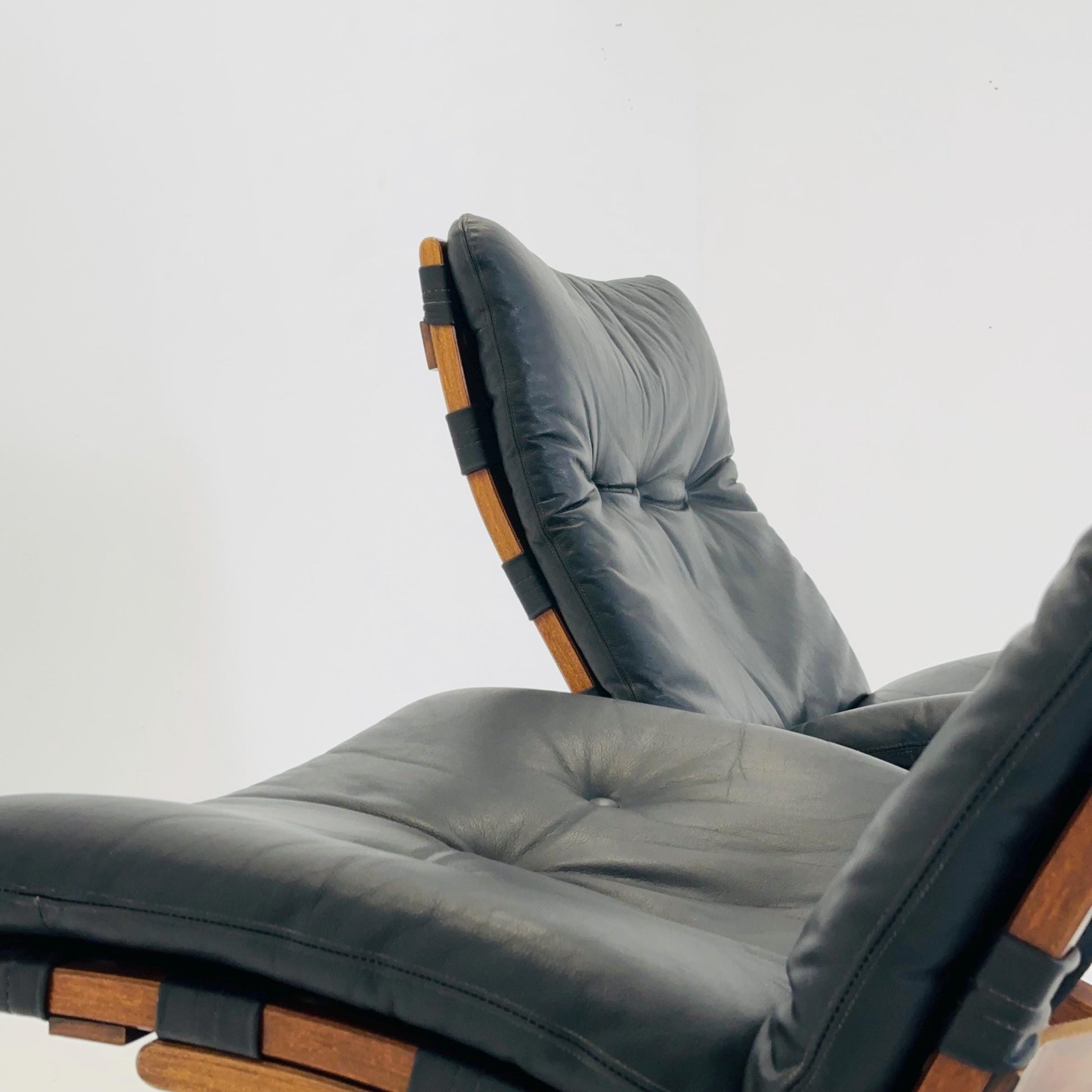 Set of 2 Mid century Kangu Lounge Chairs by Elsa Solheim and Nordahl Solheim for Rybo 1970s