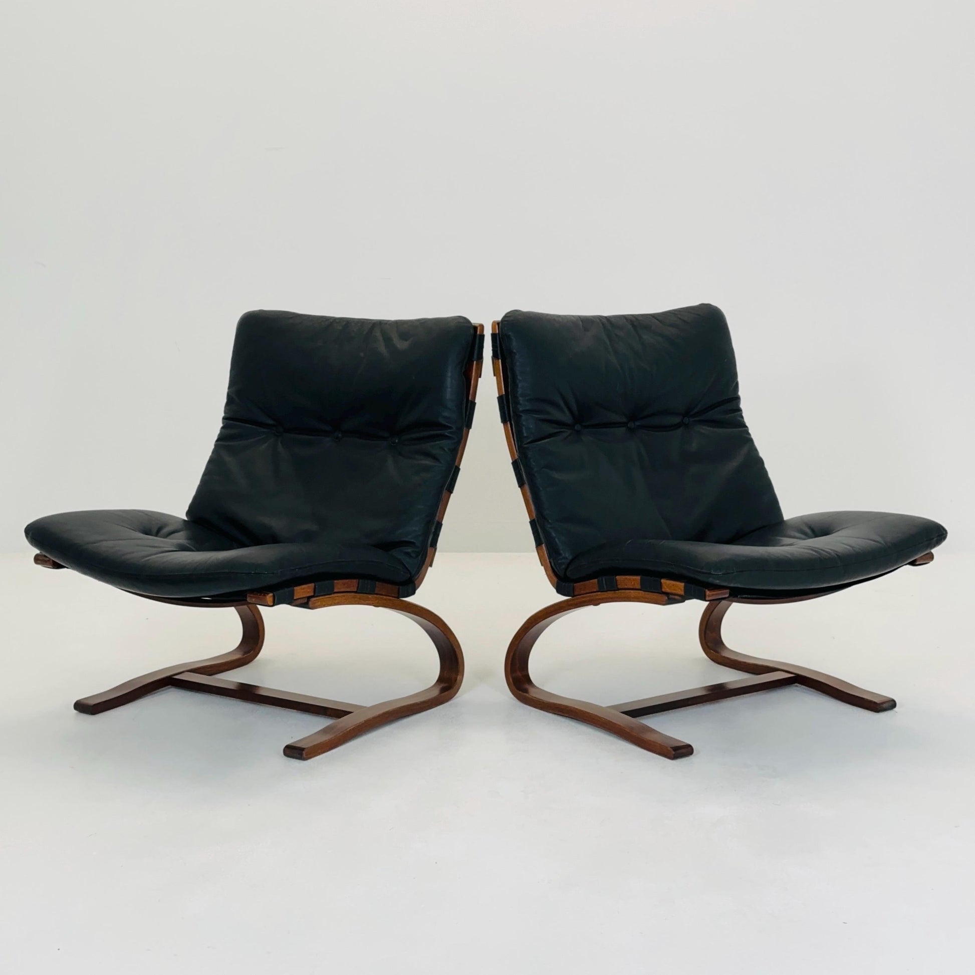 Set of 2 Mid century Kangu Lounge Chairs by Elsa Solheim and Nordahl Solheim for Rybo 1970s