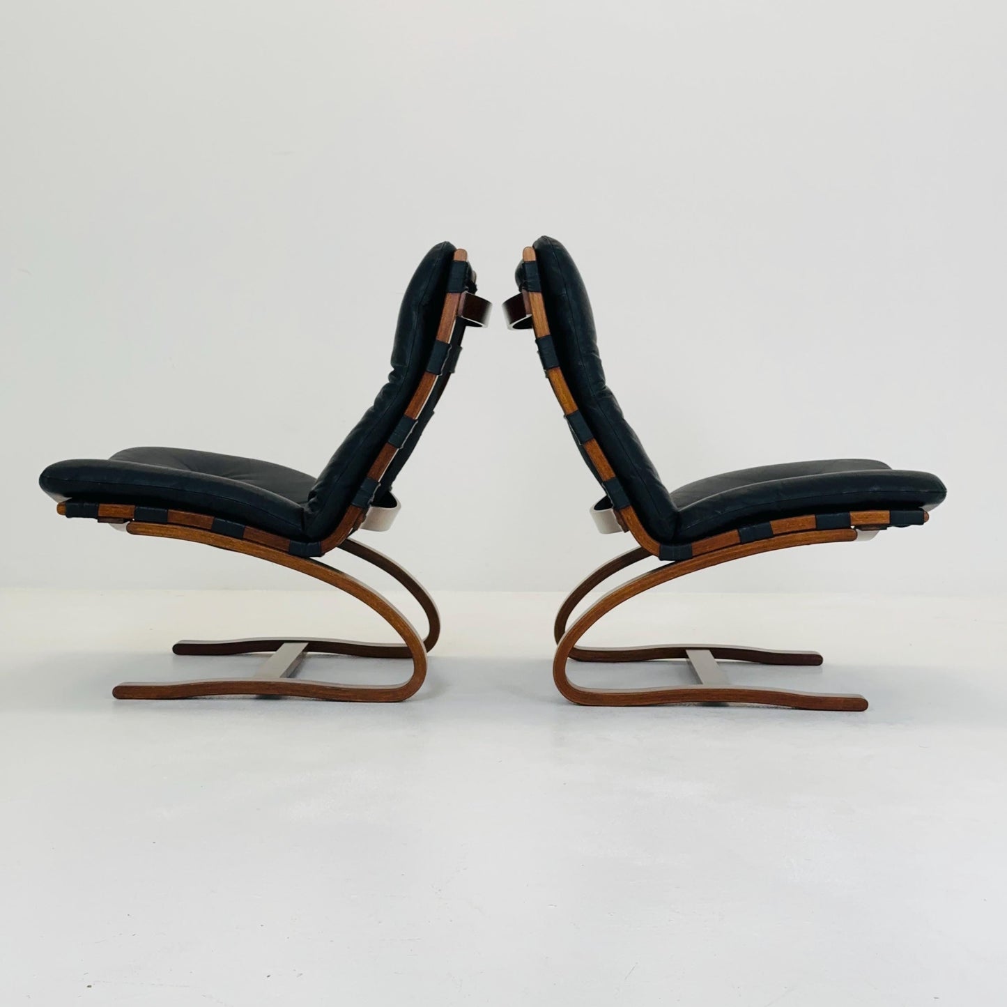 Set of 2 Mid century Kangu Lounge Chairs by Elsa Solheim and Nordahl Solheim for Rybo 1970s