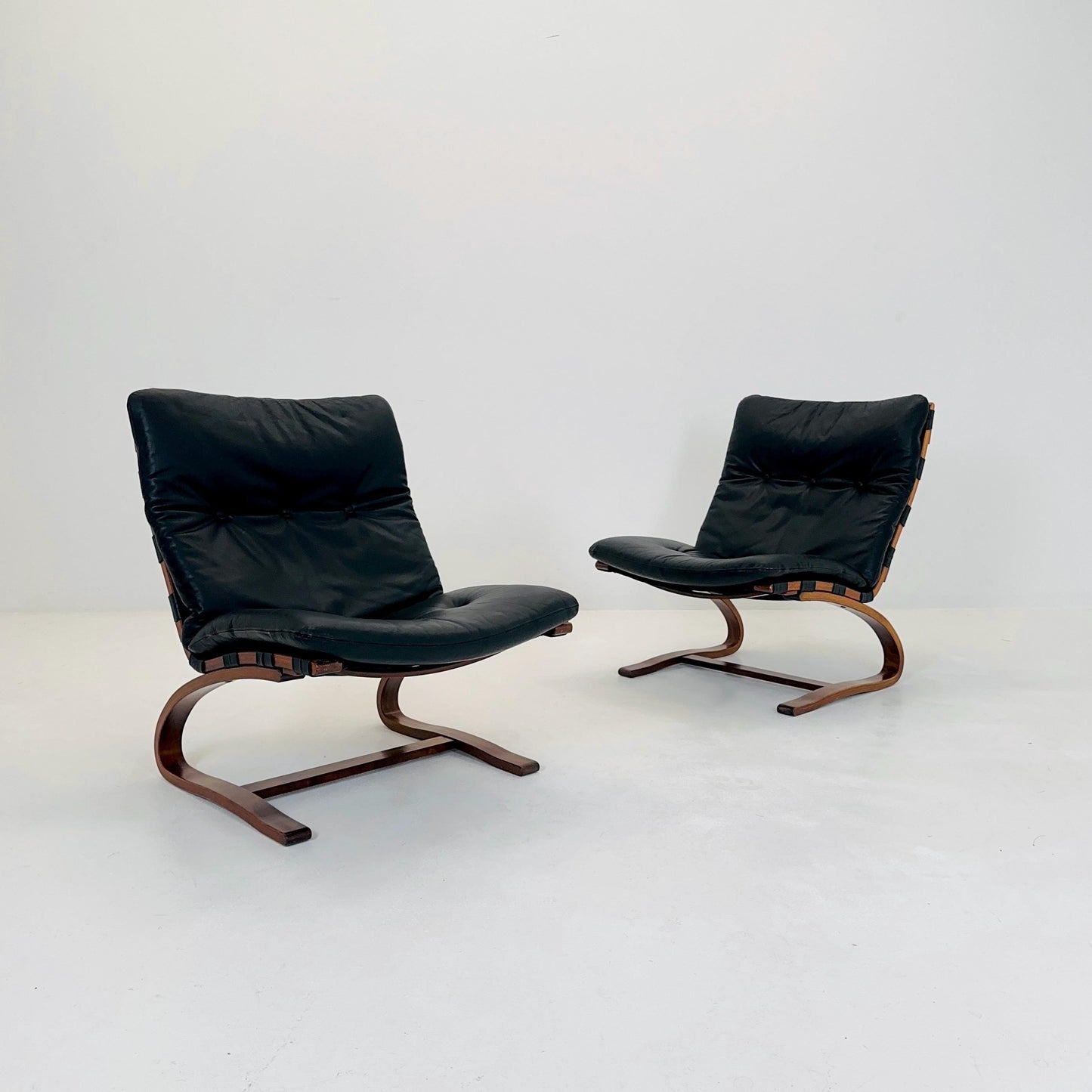Set of 2 Mid century Kangu Lounge Chairs by Elsa Solheim and Nordahl Solheim for Rybo 1970s